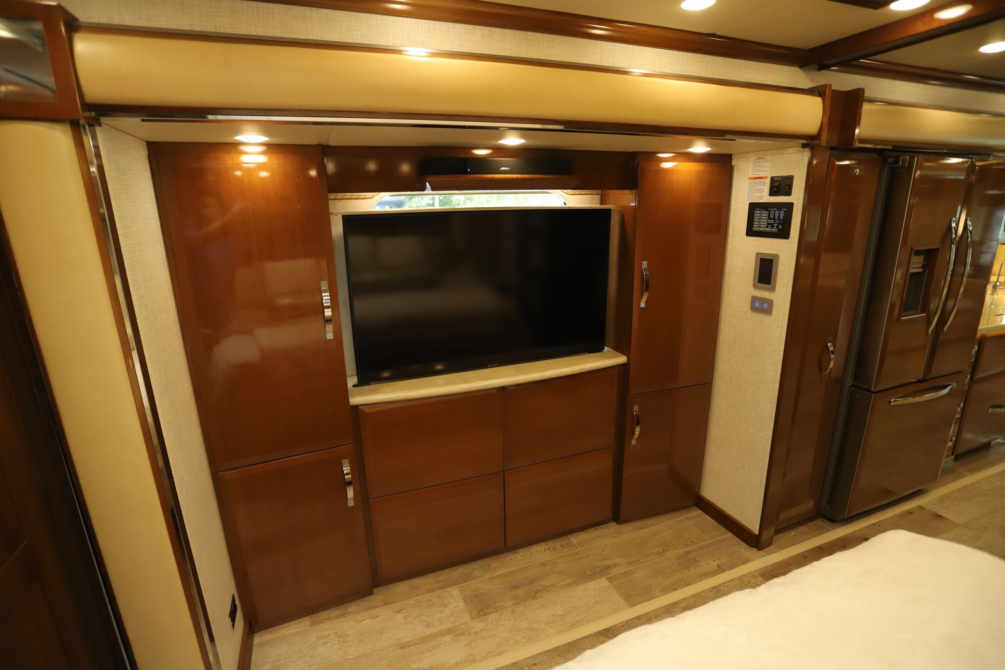 Used 2020 Newmar King Aire 4533 Class A  For Sale