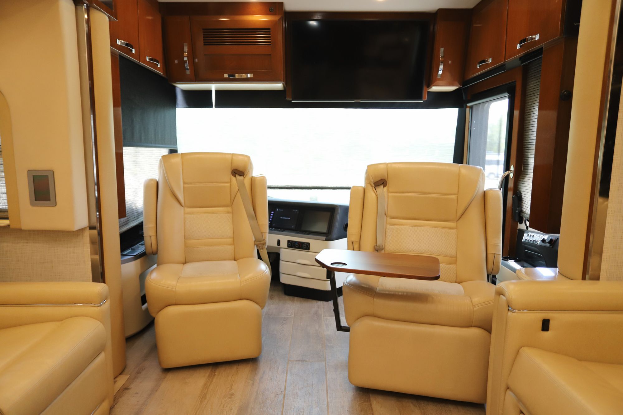 Used 2020 Newmar King Aire 4533 Class A  For Sale