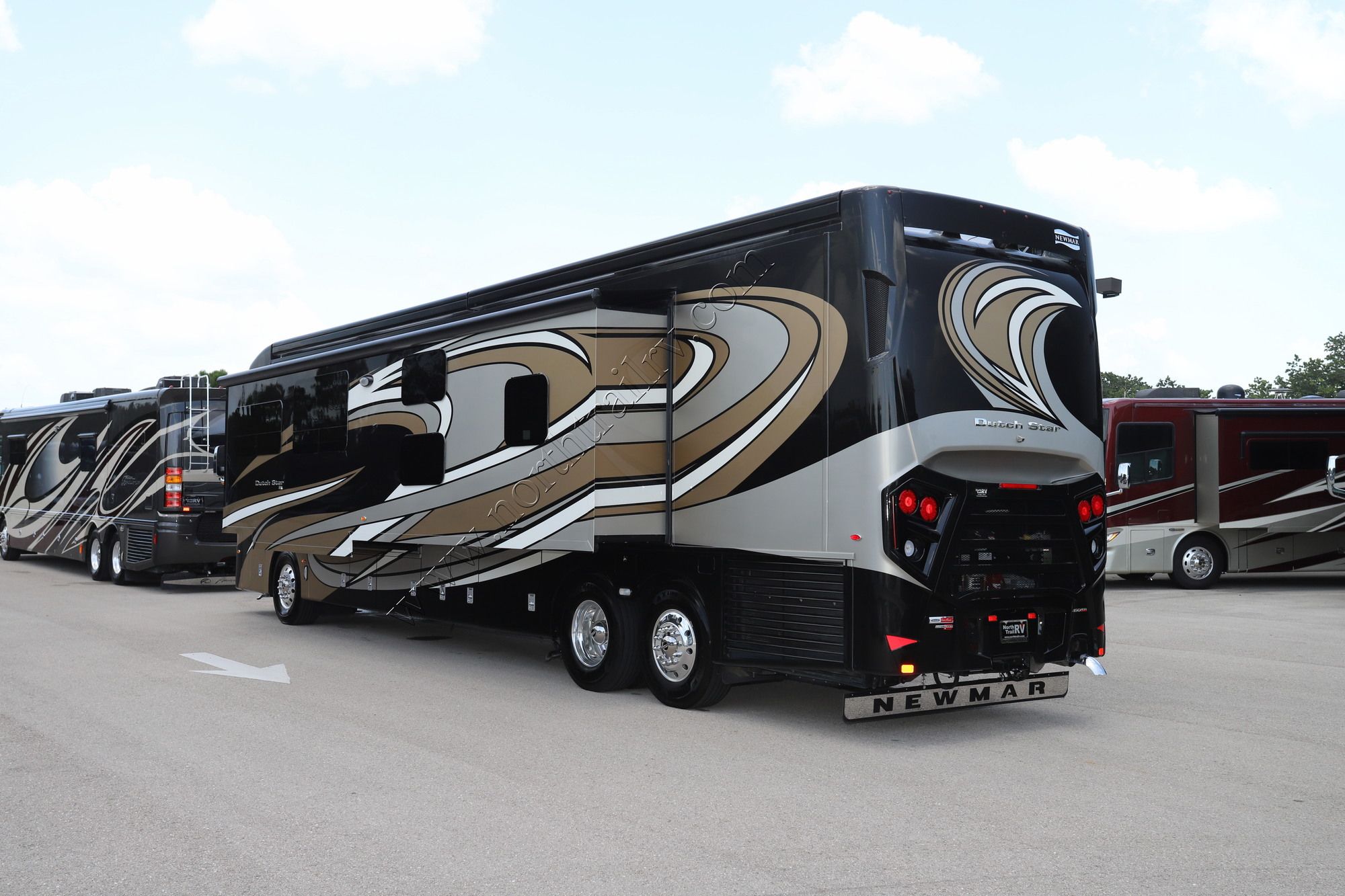 New 2022 Newmar Dutch Star 4310 Class A  For Sale