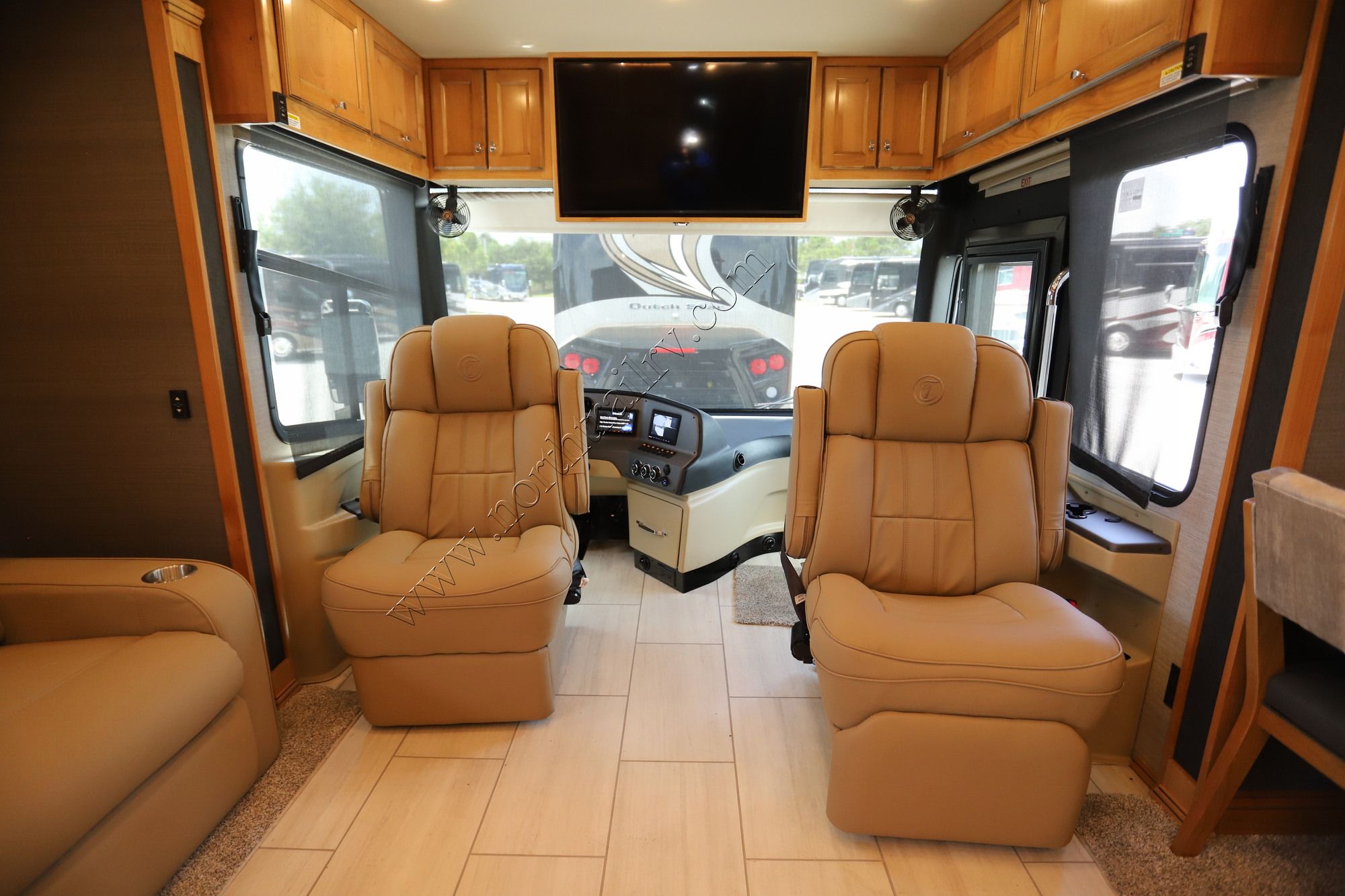 New 2022 Tiffin Motor Homes Allegro Red 33AA Class A  For Sale