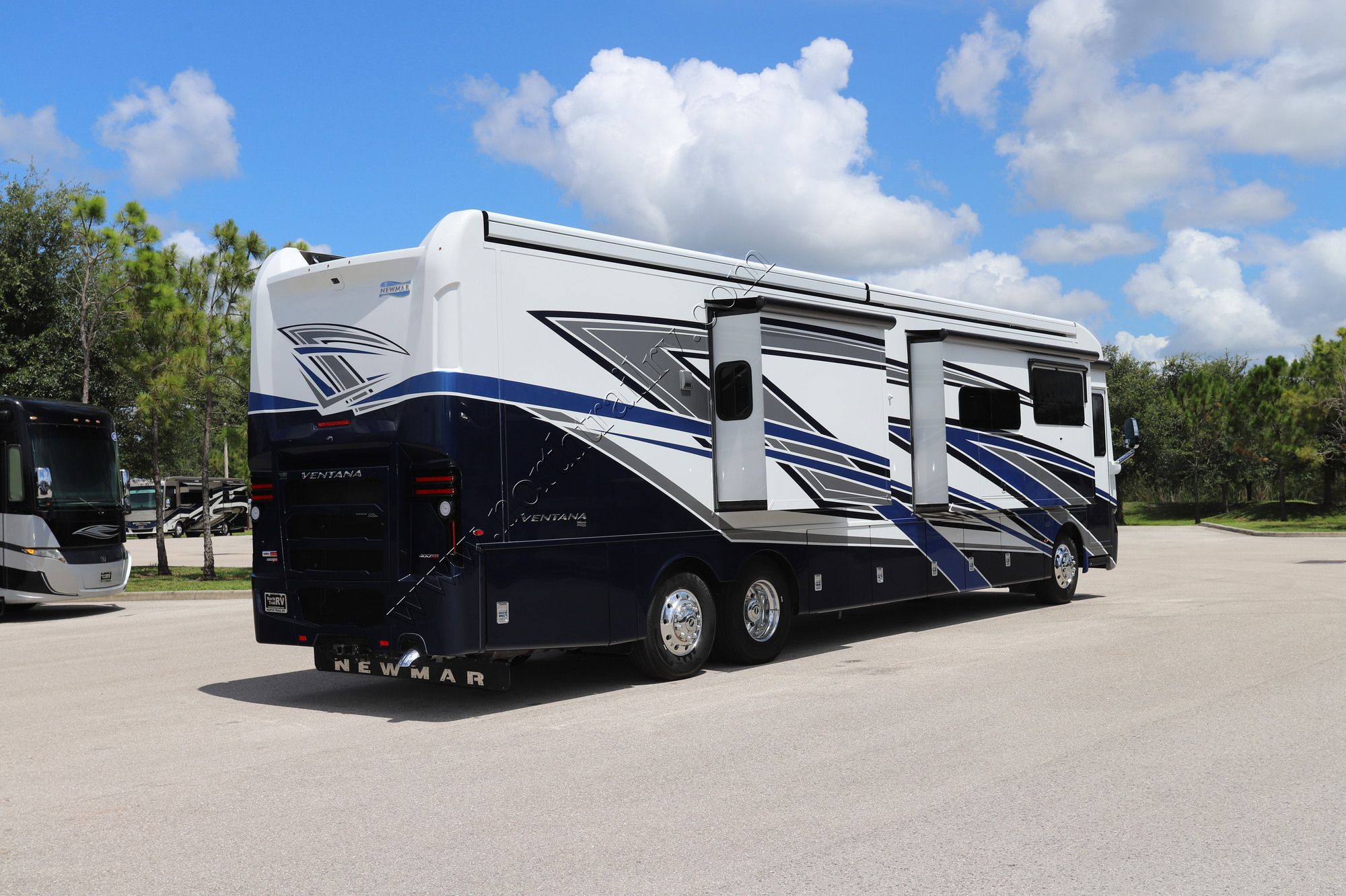 New 2022 Newmar Ventana 4369 Class A  For Sale