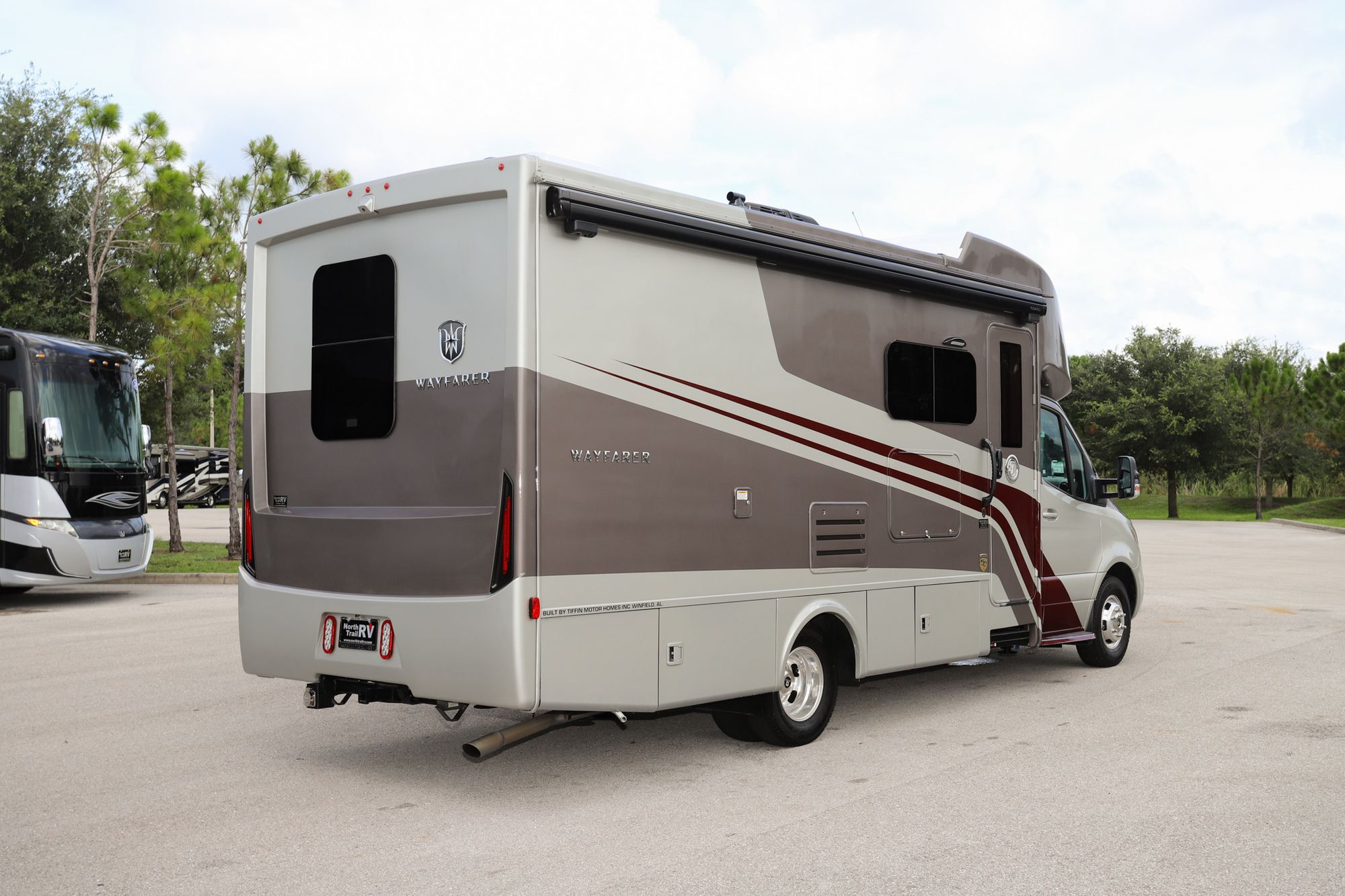 New 2023 Tiffin Motor Homes Wayfarer 25RW Class C  For Sale