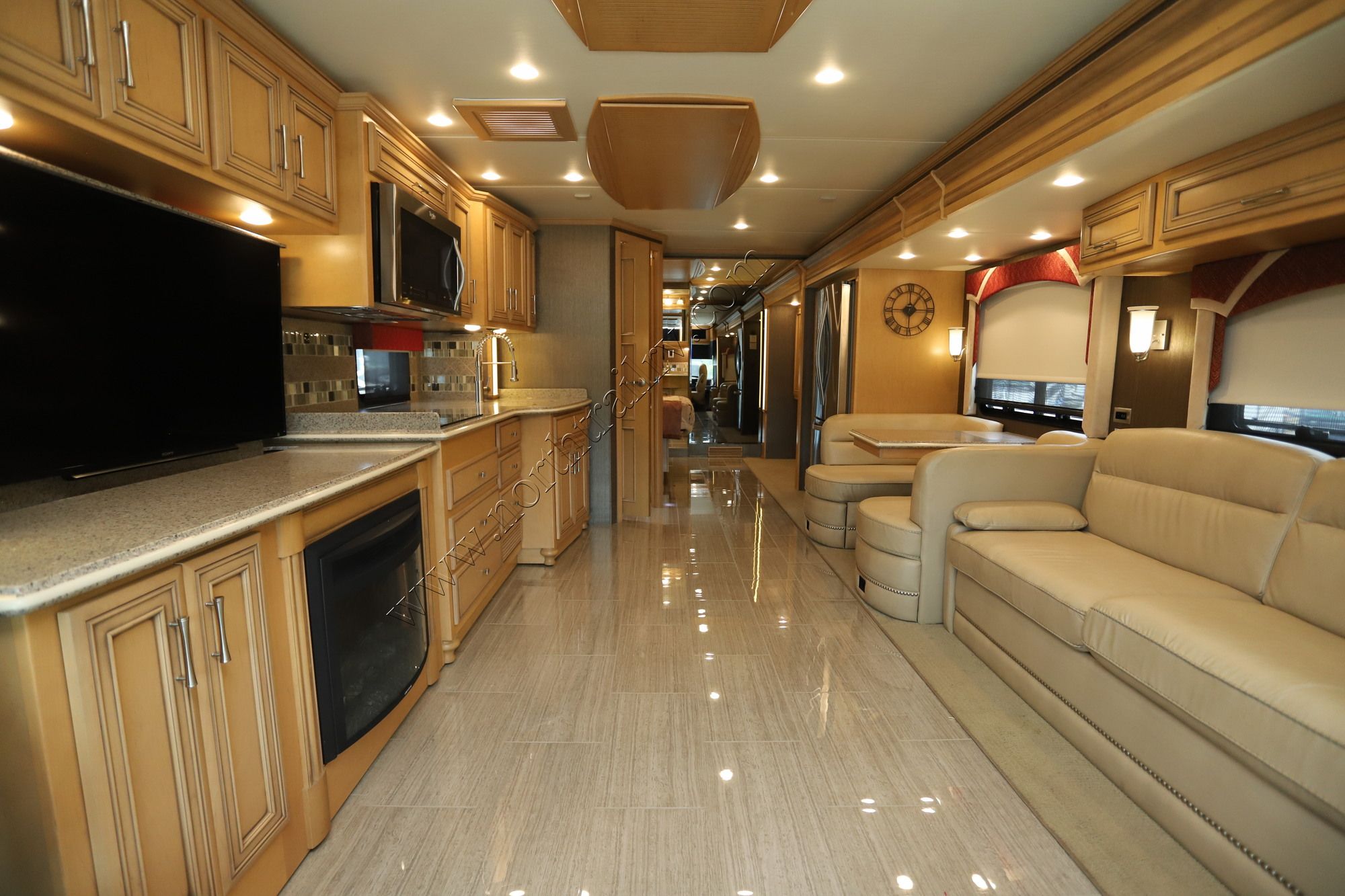 Used 2016 Newmar Ventana 3709 Class A  For Sale