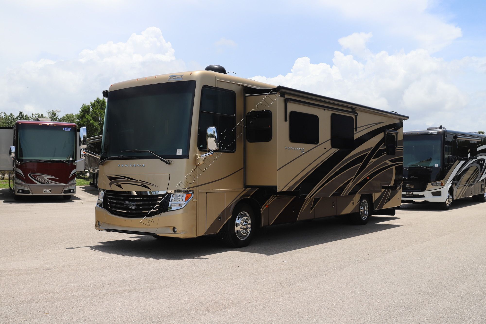 Used 2016 Newmar Ventana 3709 Class A  For Sale