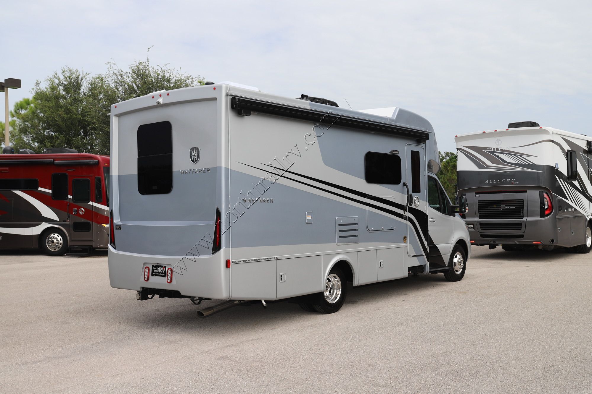 New 2023 Tiffin Motor Homes Wayfarer 25RW Class C  For Sale