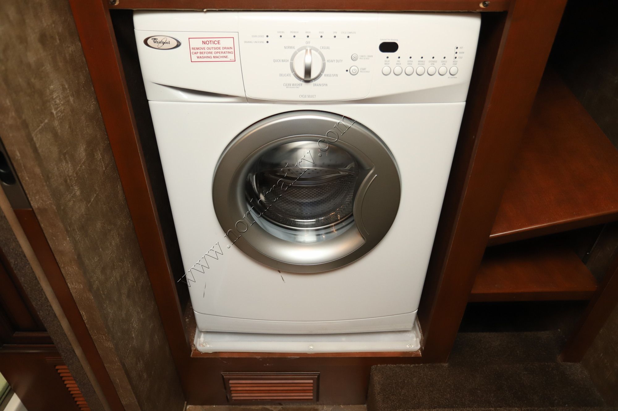 Used 2014 Newmar Dutch Star 4364 Class A  For Sale
