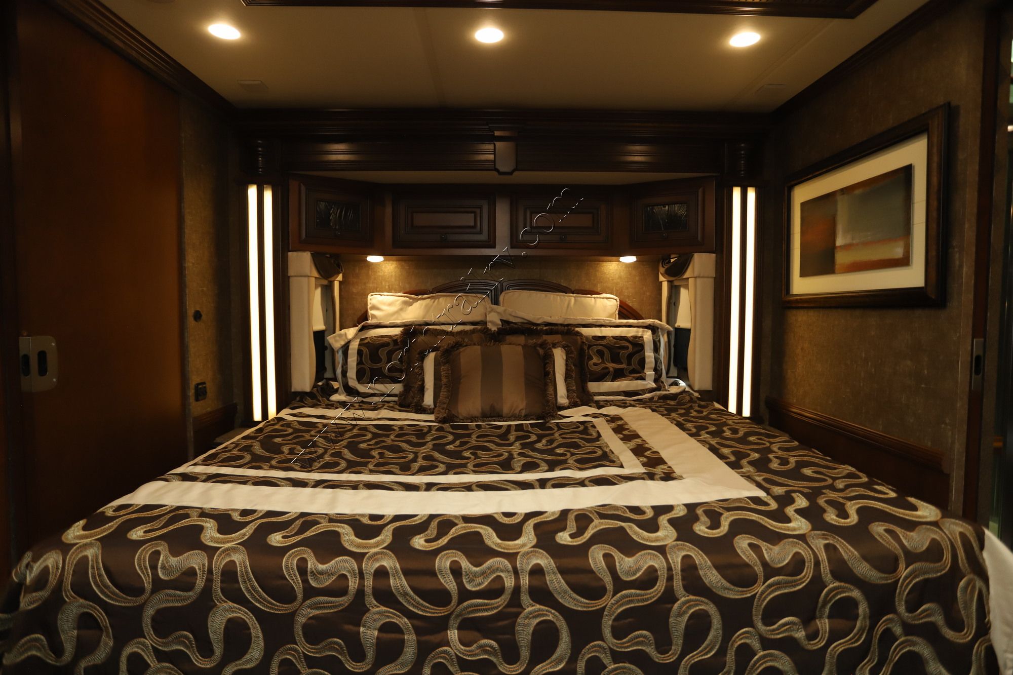 Used 2014 Newmar Dutch Star 4364 Class A  For Sale
