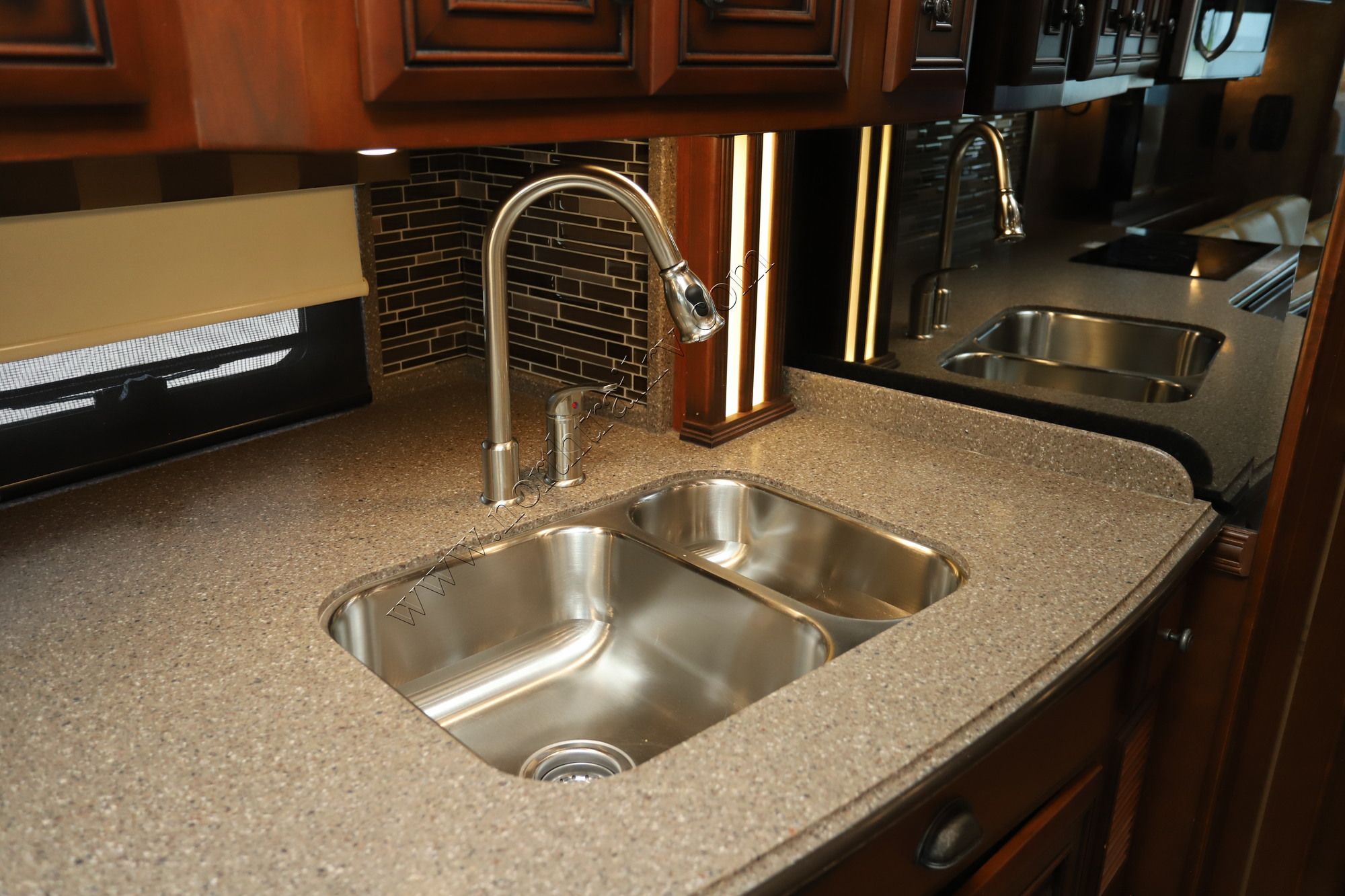 Used 2014 Newmar Dutch Star 4364 Class A  For Sale