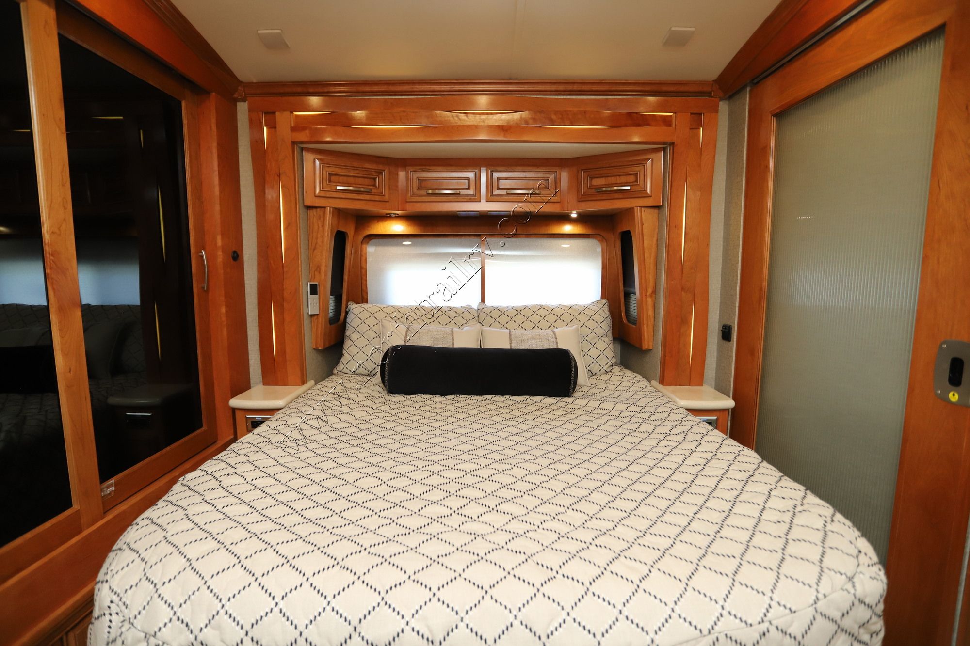 Used 2019 Newmar New Aire 3345 Class A  For Sale