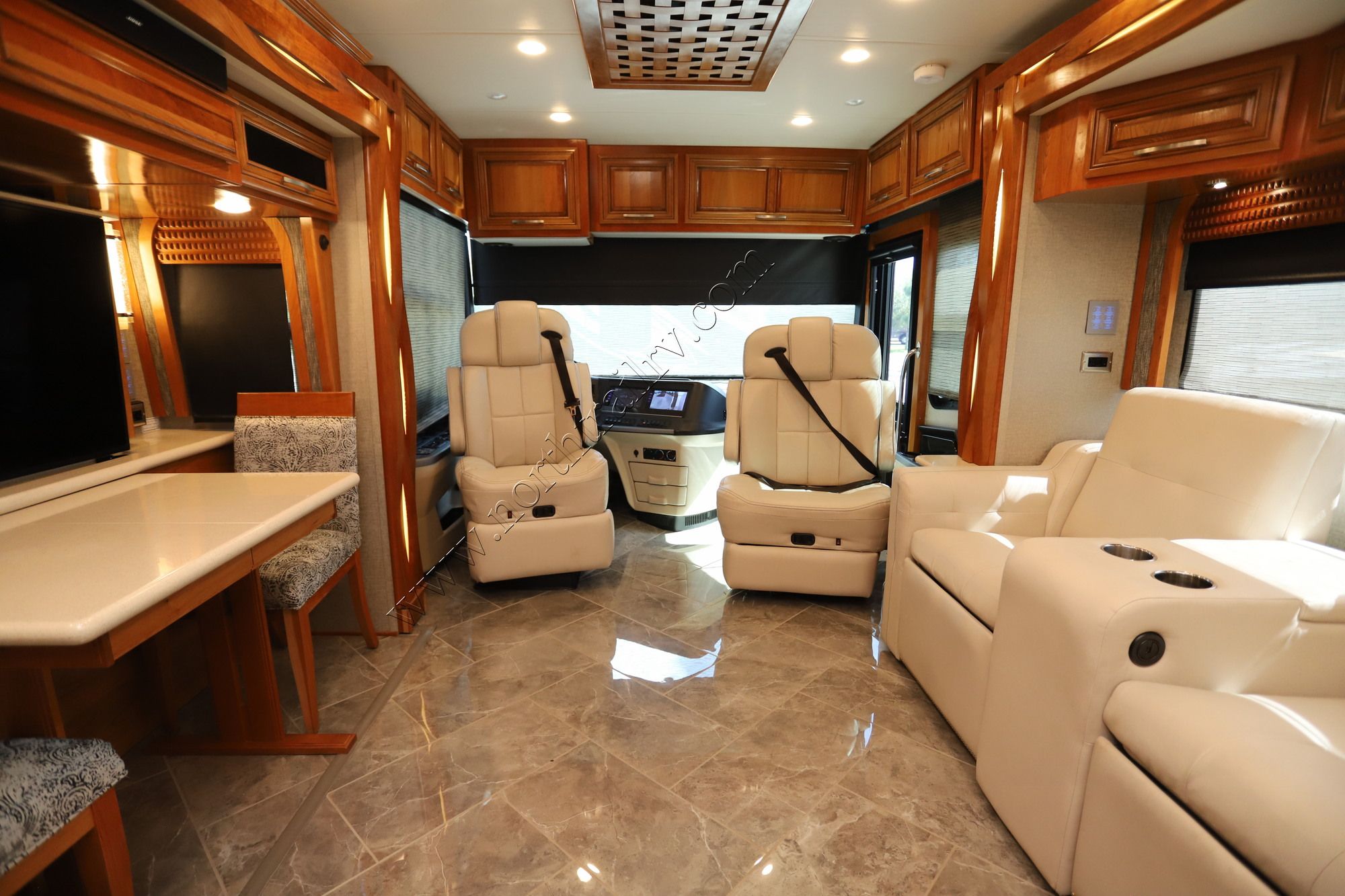 Used 2019 Newmar New Aire 3345 Class A  For Sale