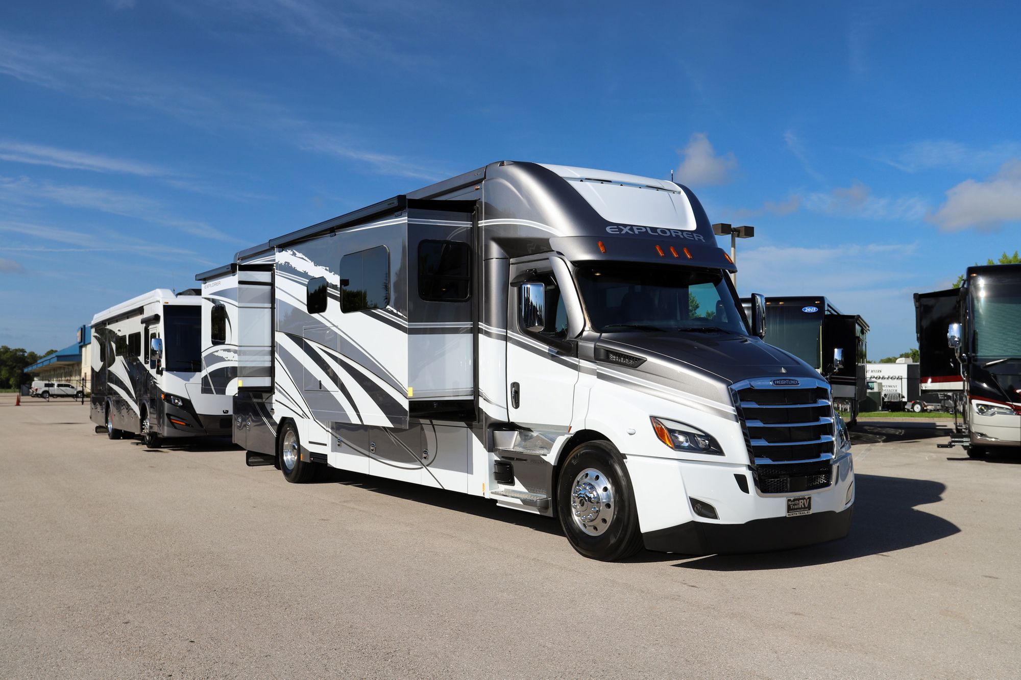 New 2023 Renegade Rv Explorer 38EMB Super C  For Sale