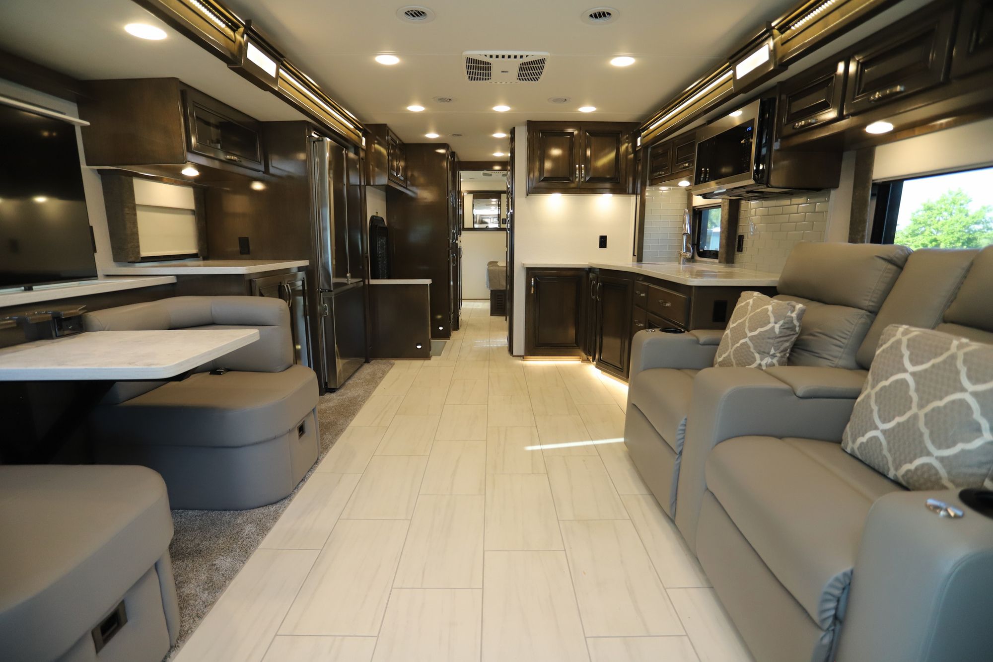 New 2023 Renegade Rv Explorer 38EMB Super C  For Sale