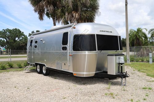 2018 Airstream Flying Cloud 25FB