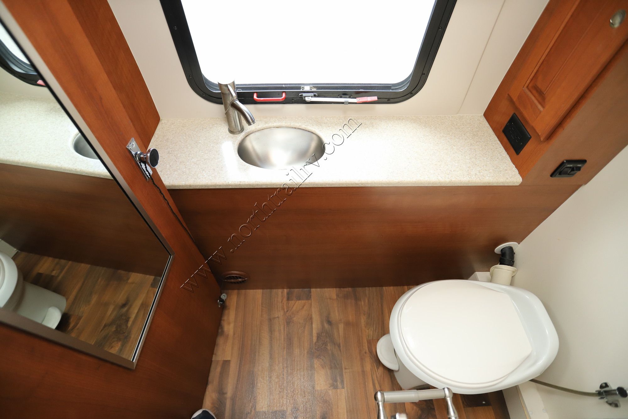 Used 2016 Coach House Platinum Ii 241 XL Class C  For Sale