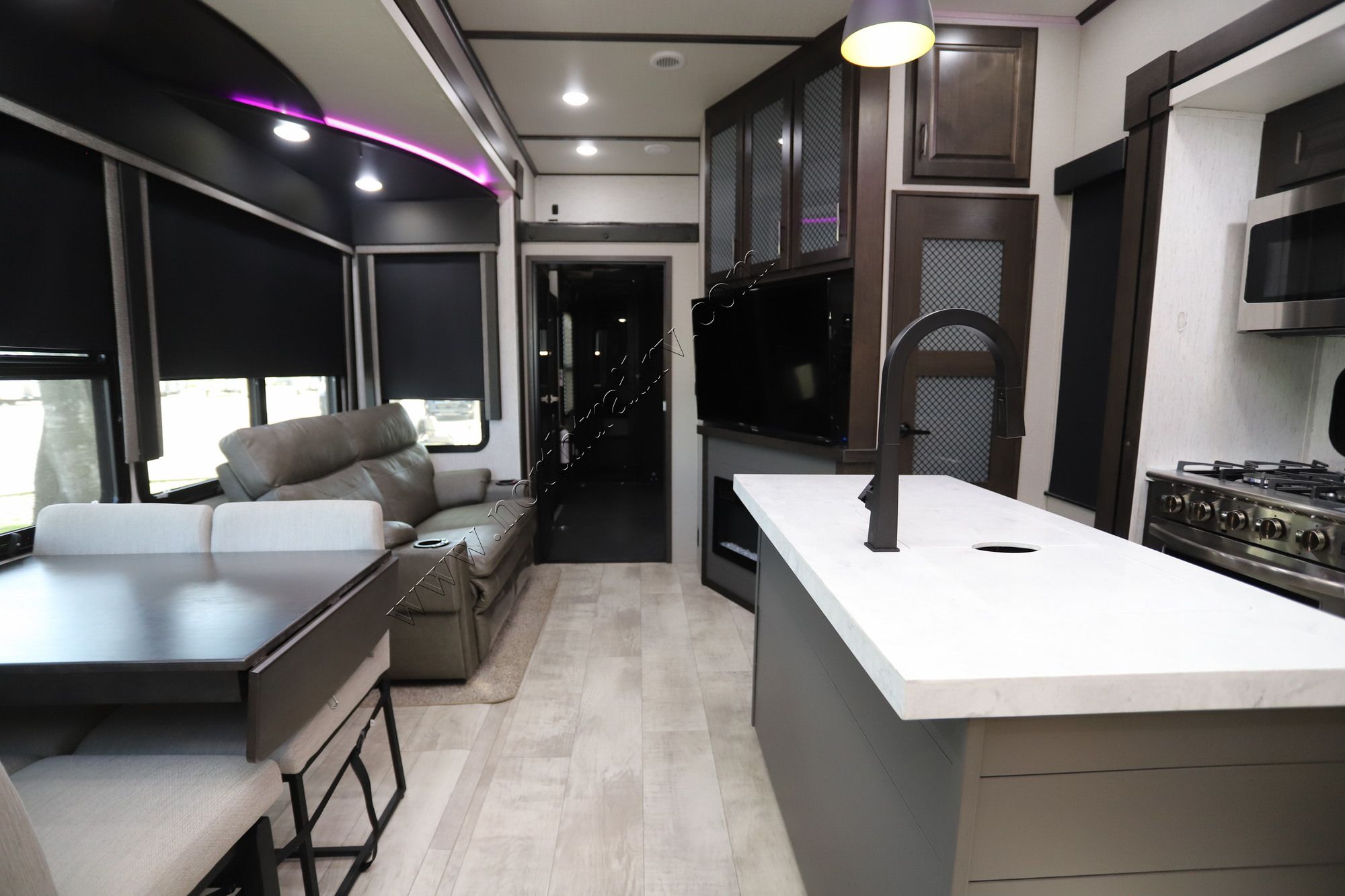 Used 2022 Grand Design Momentum 397TH-R Fifth Wheel  For Sale