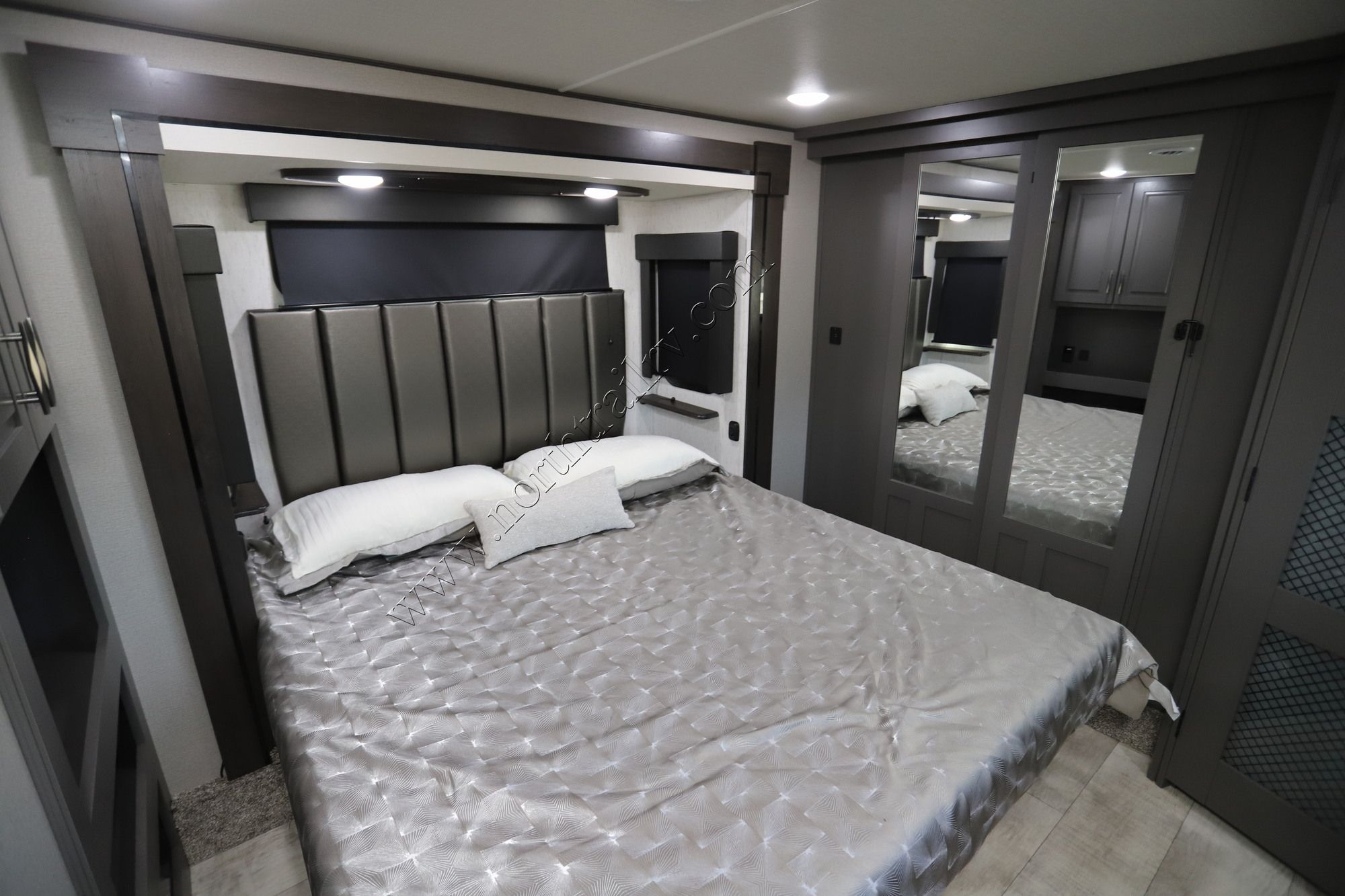 Used 2022 Grand Design Momentum 397TH-R Fifth Wheel  For Sale