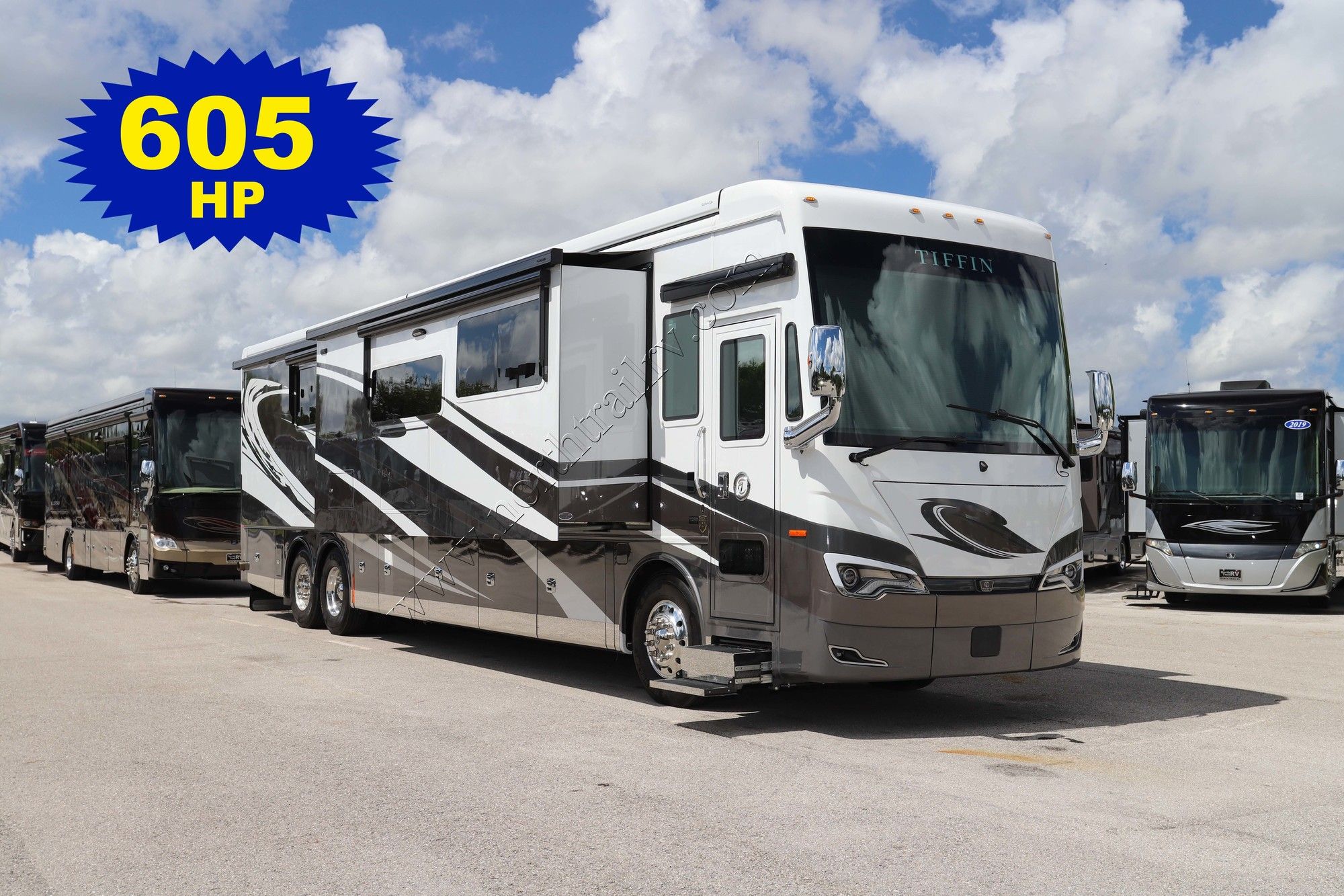 New 2022 Tiffin Motor Homes Allegro Bus 45OPP Class A  For Sale