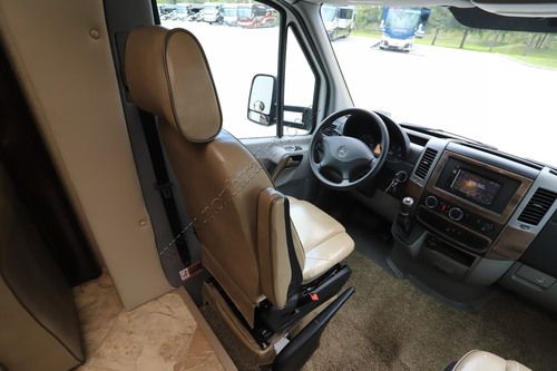 2017 Thor Siesta 24SS