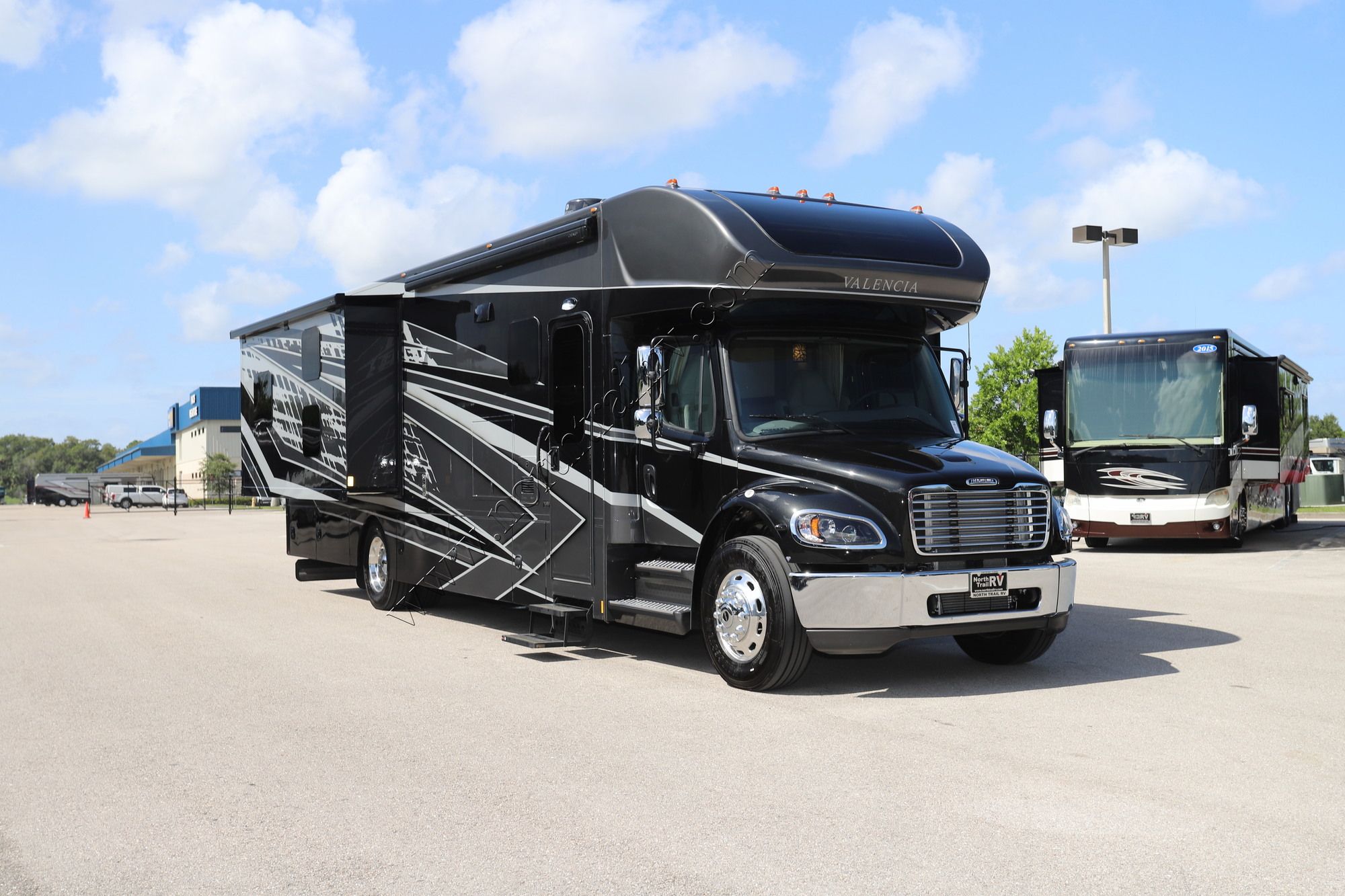 New 2023 Renegade Rv Valencia 38BB Super C  For Sale