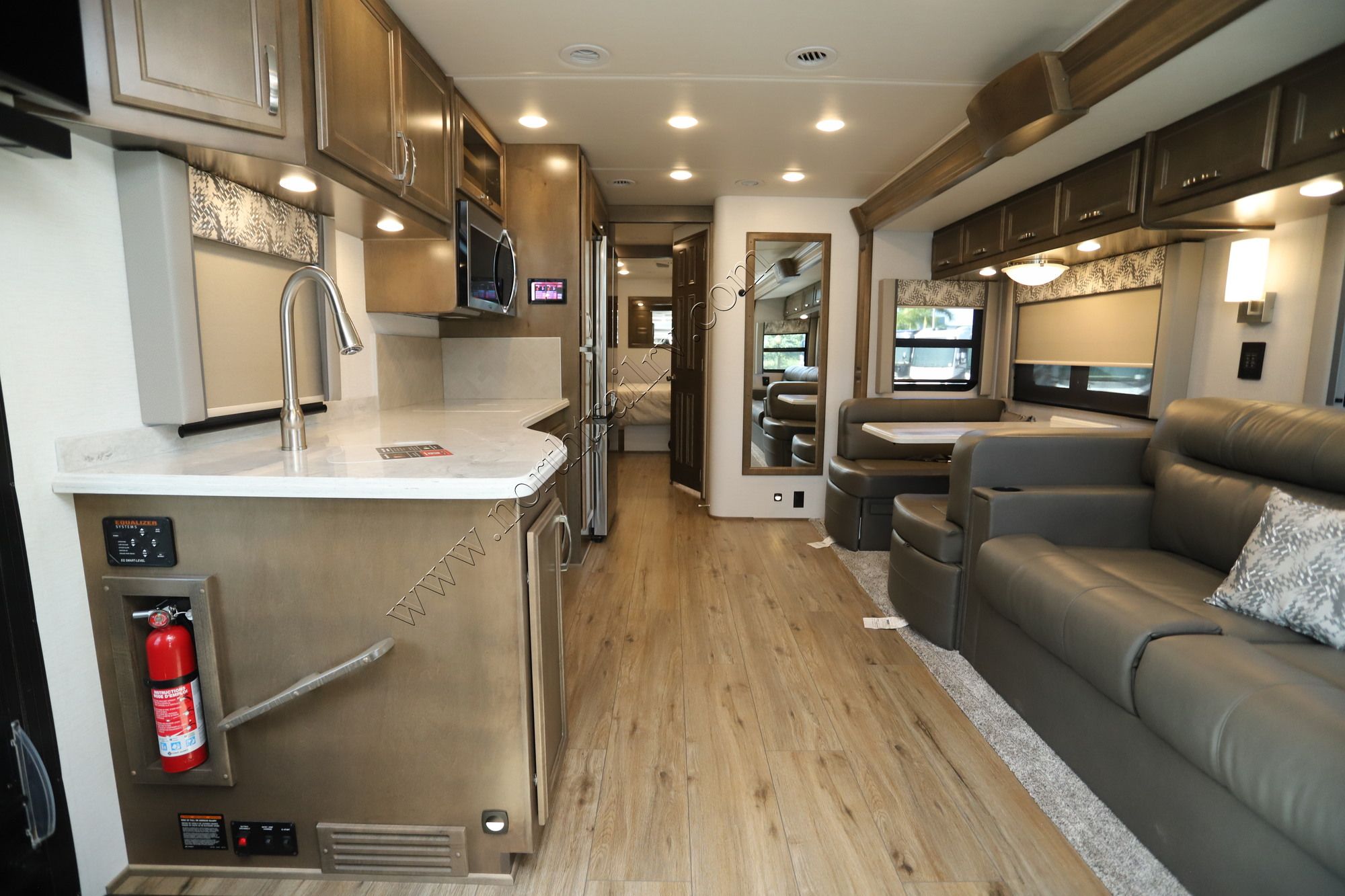 New 2023 Renegade Rv Verona 40VBH Super C  For Sale