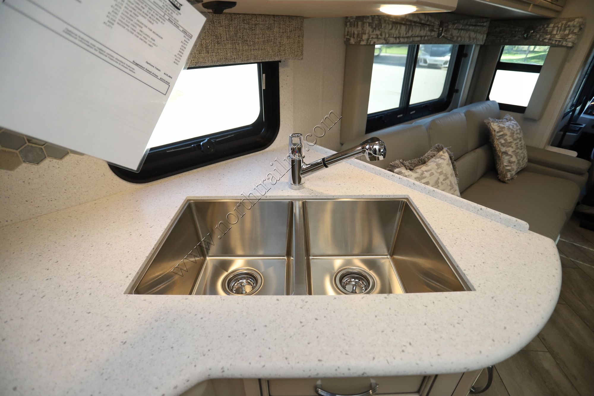 New 2022 Newmar Bay Star 3014 Class A  For Sale