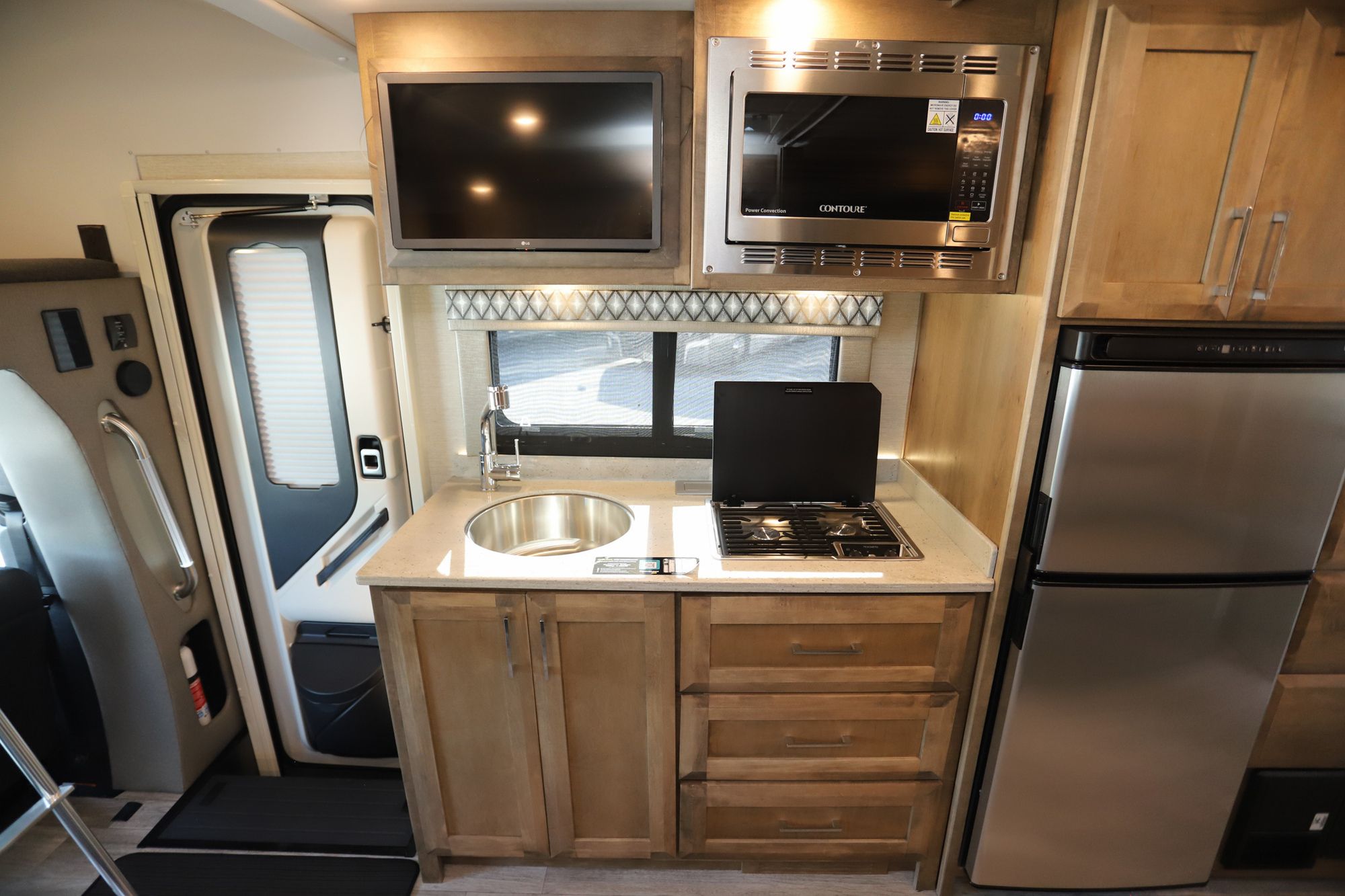 New 2023 Tiffin Motor Homes Wayfarer 25RW Class C  For Sale