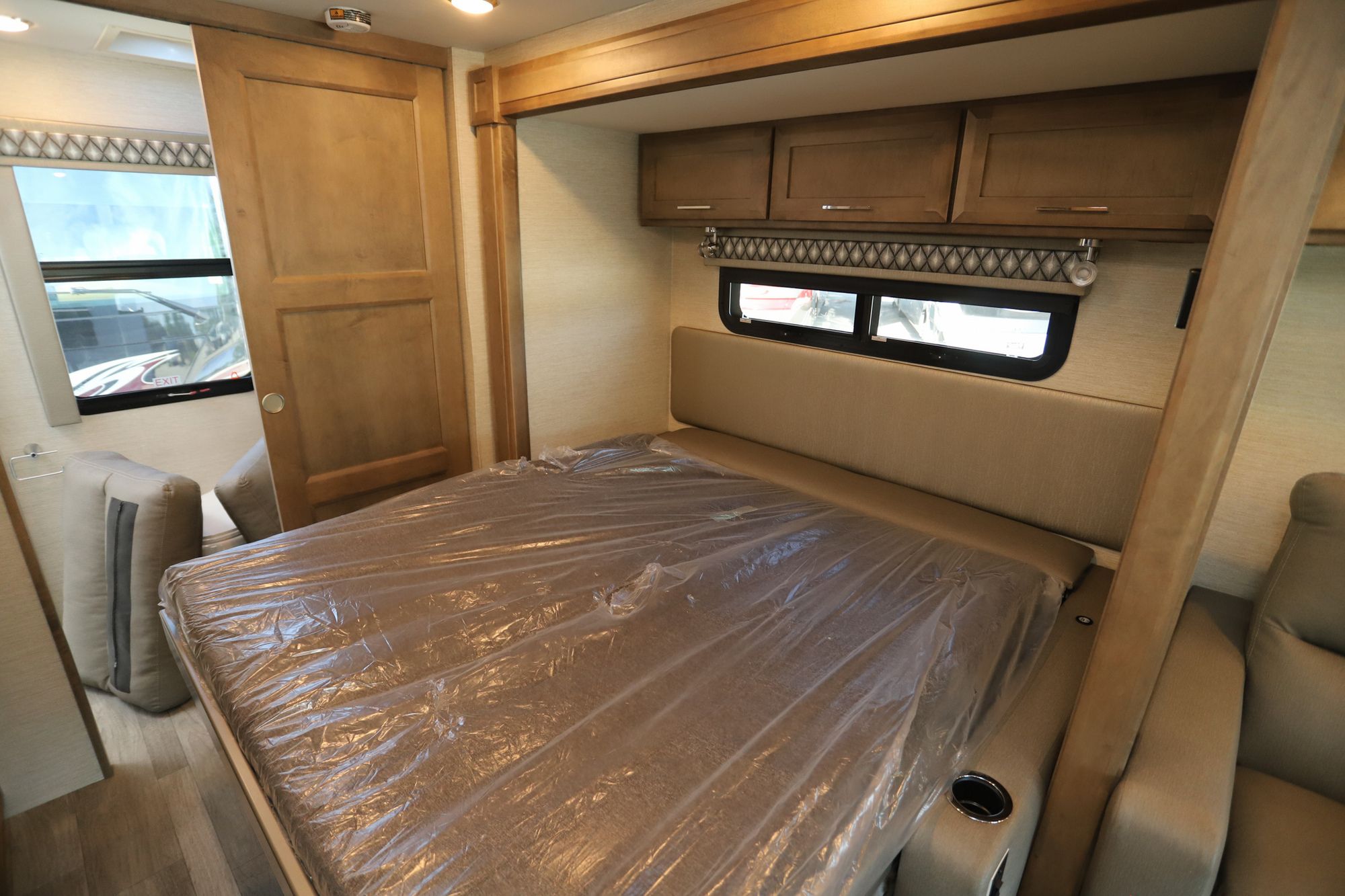 New 2023 Tiffin Motor Homes Wayfarer 25RW Class C  For Sale