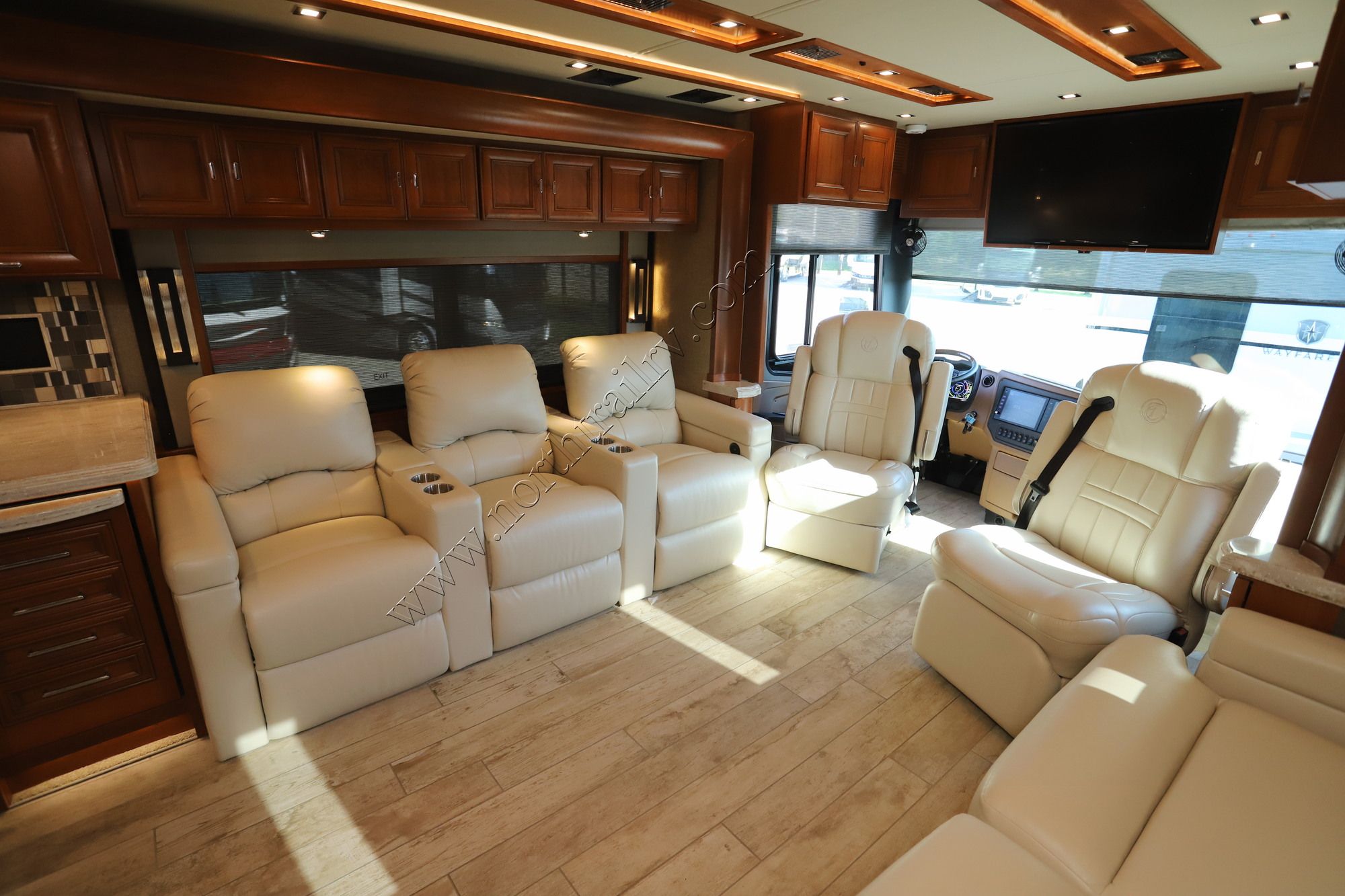 Used 2019 Tiffin Motor Homes Allegro Bus 45OPP Class A  For Sale