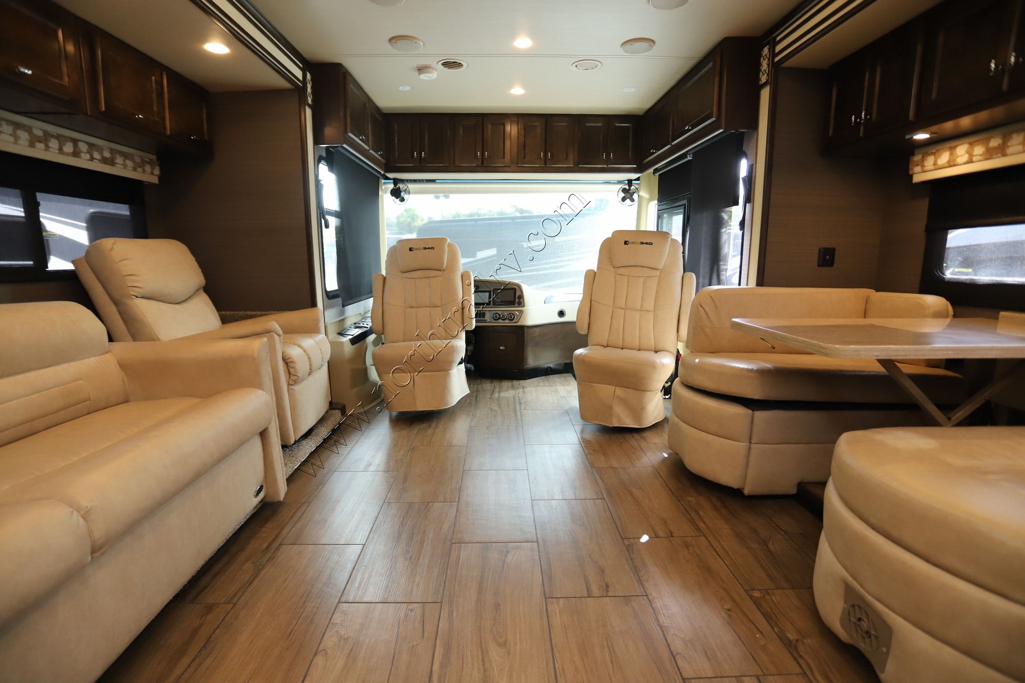 Used 2020 Tiffin Motor Homes Allegro Red 33AL Class A  For Sale