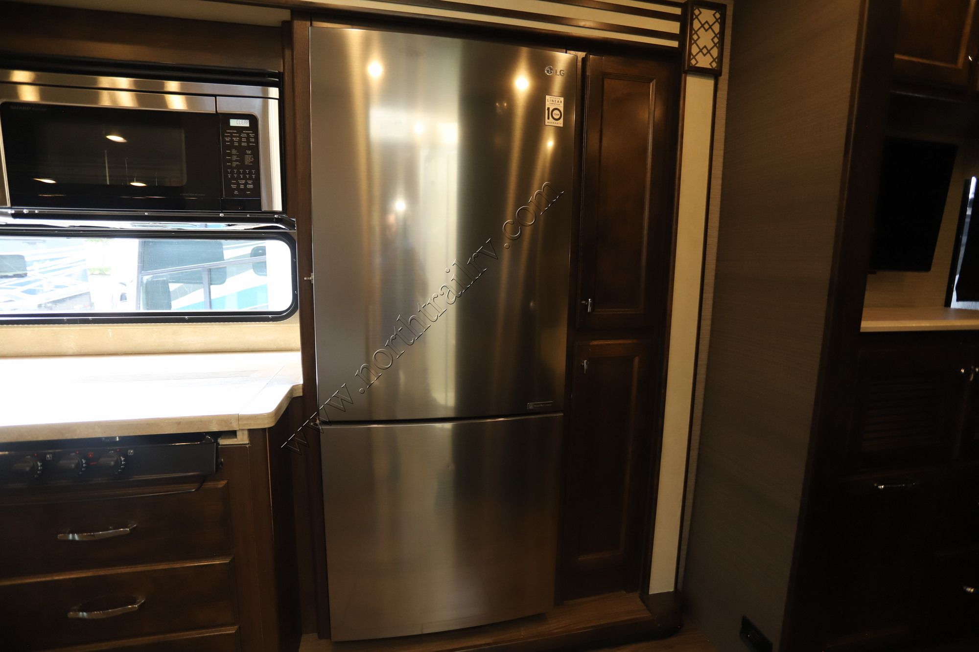 Used 2020 Tiffin Motor Homes Allegro Red 33AL Class A  For Sale