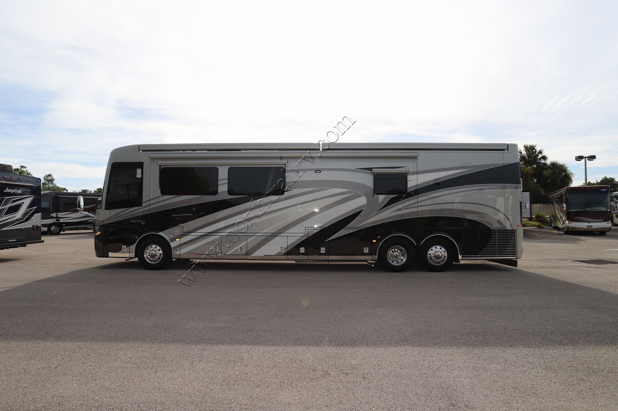 New 2022 Newmar Essex 4551 Class A  For Sale
