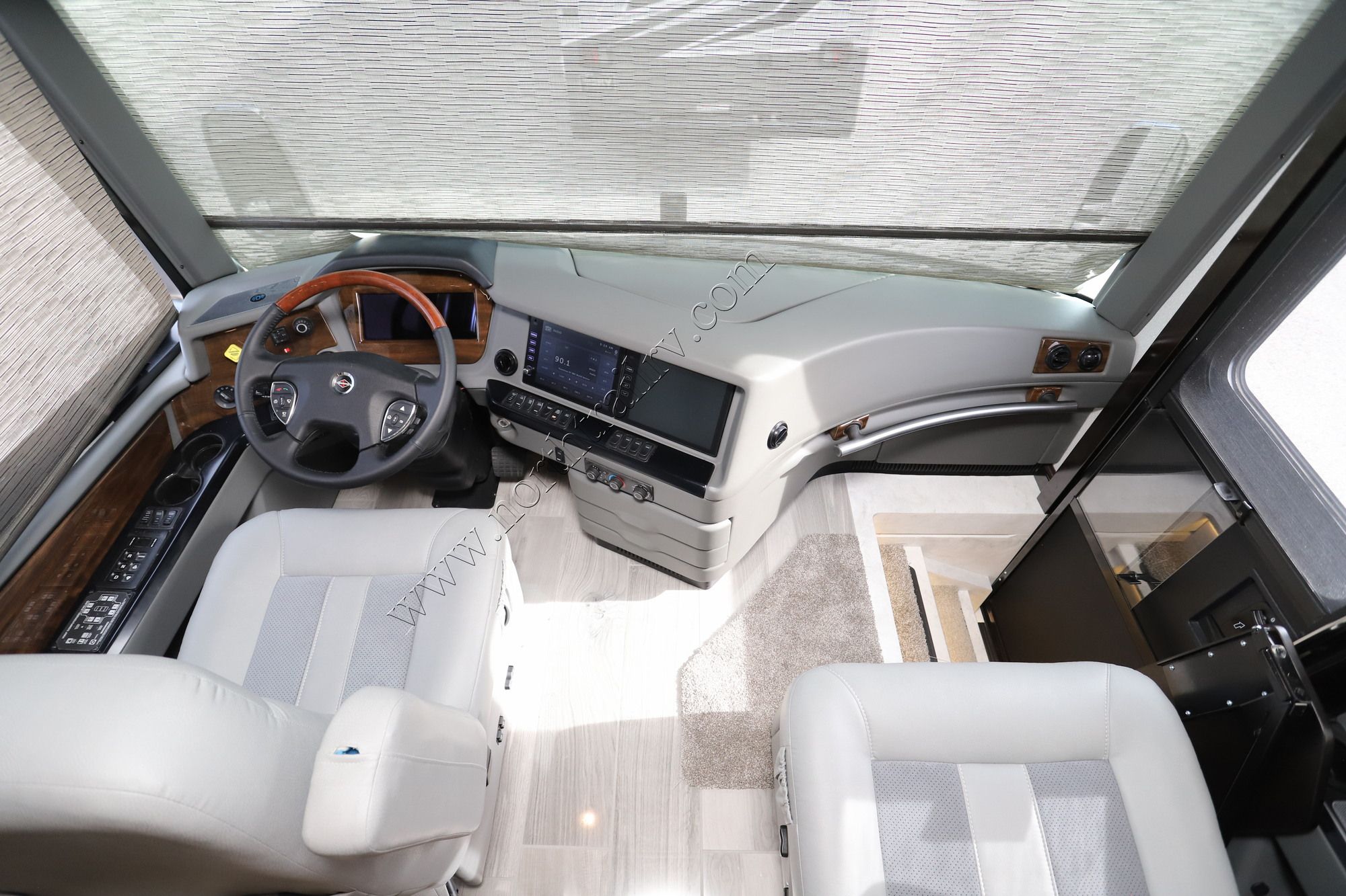 New 2022 Newmar Essex 4551 Class A  For Sale