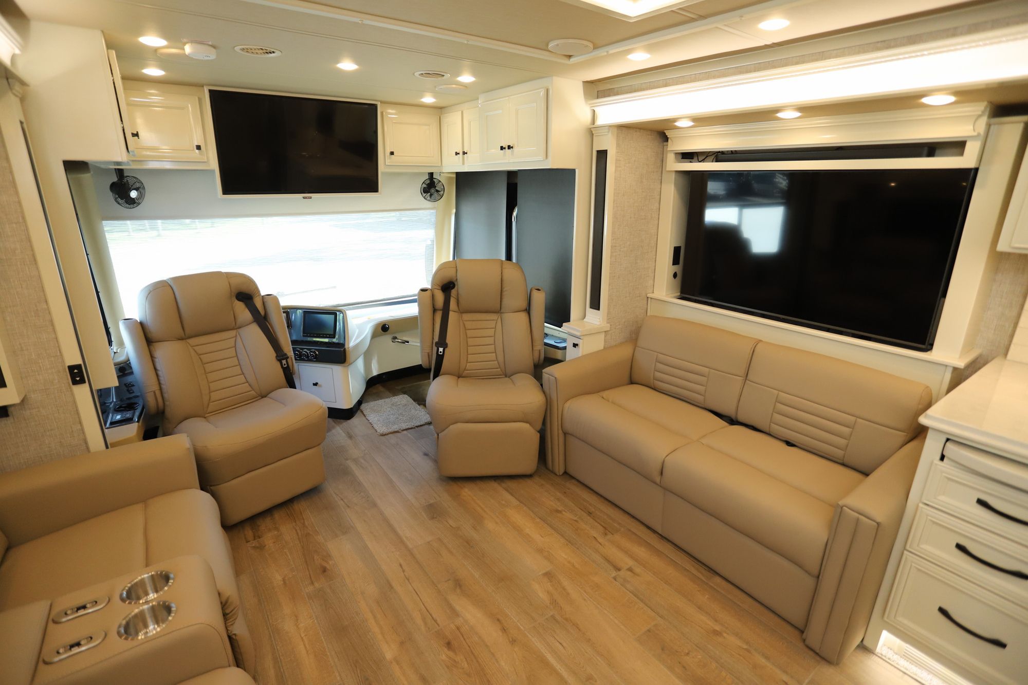 New 2023 Tiffin Motor Homes Phaeton 37BH Class A  For Sale