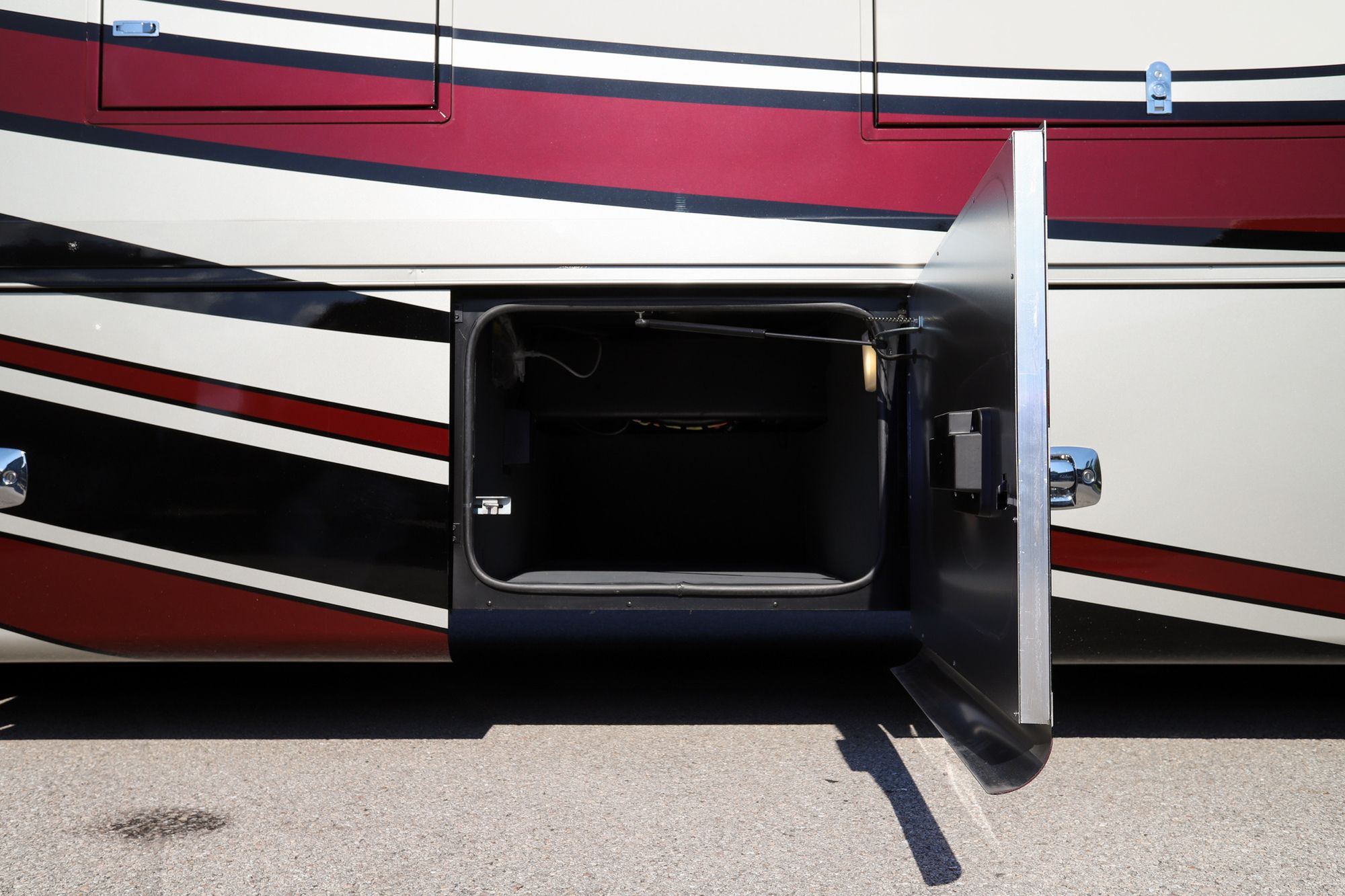New 2023 Tiffin Motor Homes Phaeton 37BH Class A  For Sale