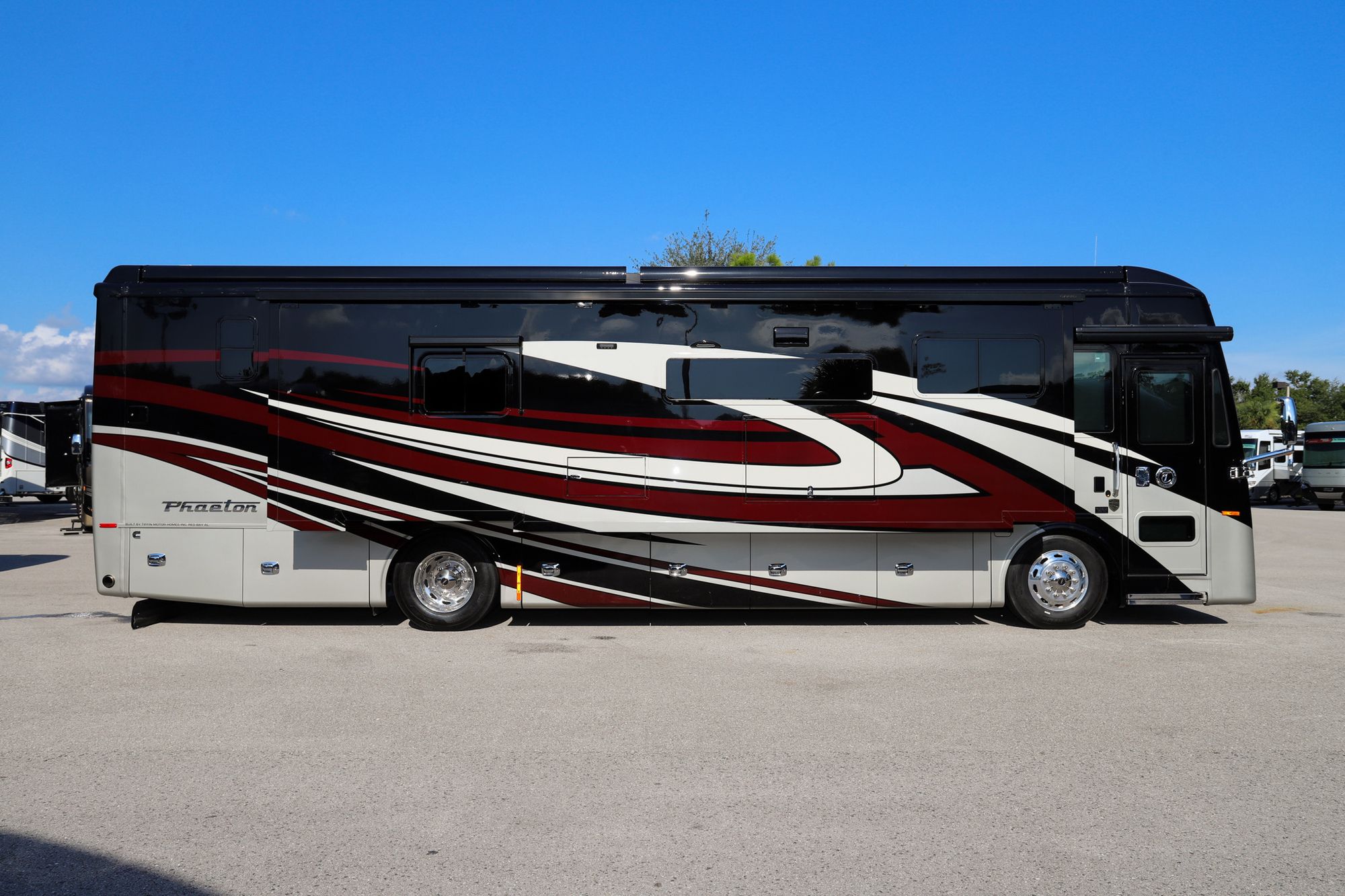 New 2023 Tiffin Motor Homes Phaeton 37BH Class A  For Sale