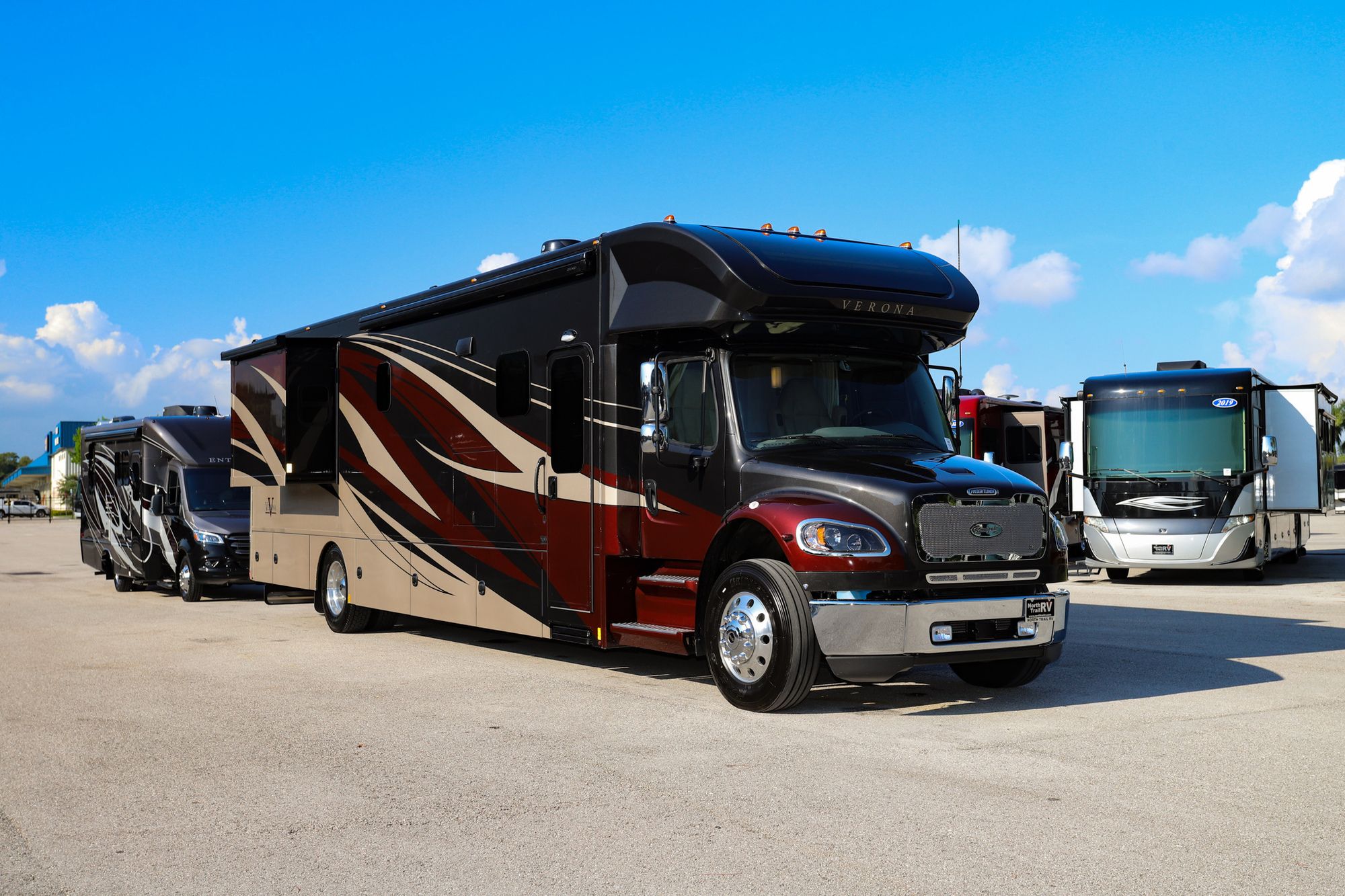 New 2023 Renegade Rv Verona 40VRB Super C  For Sale