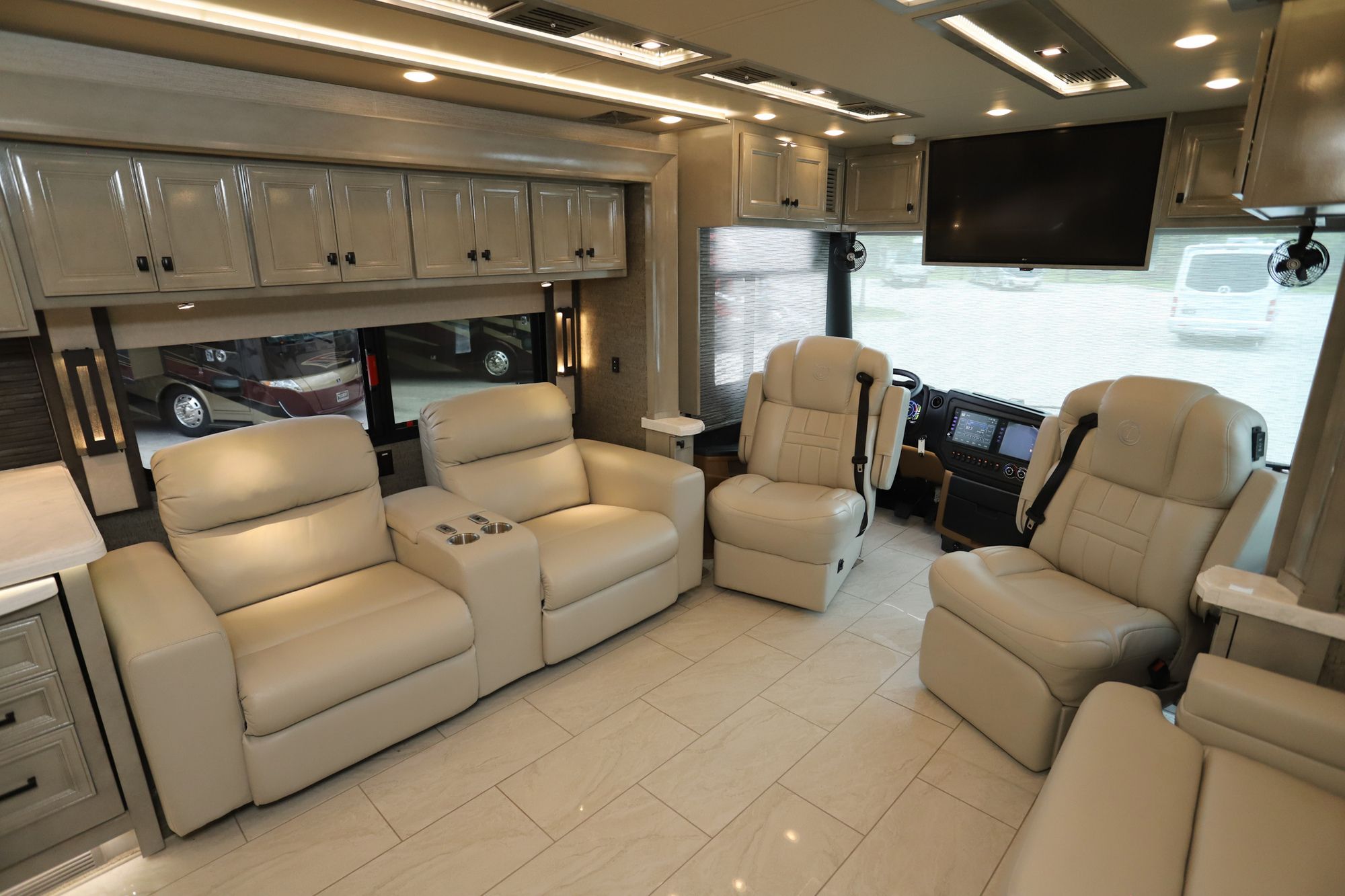 Used 2021 Tiffin Motor Homes Allegro Bus 45OPP Class A  For Sale