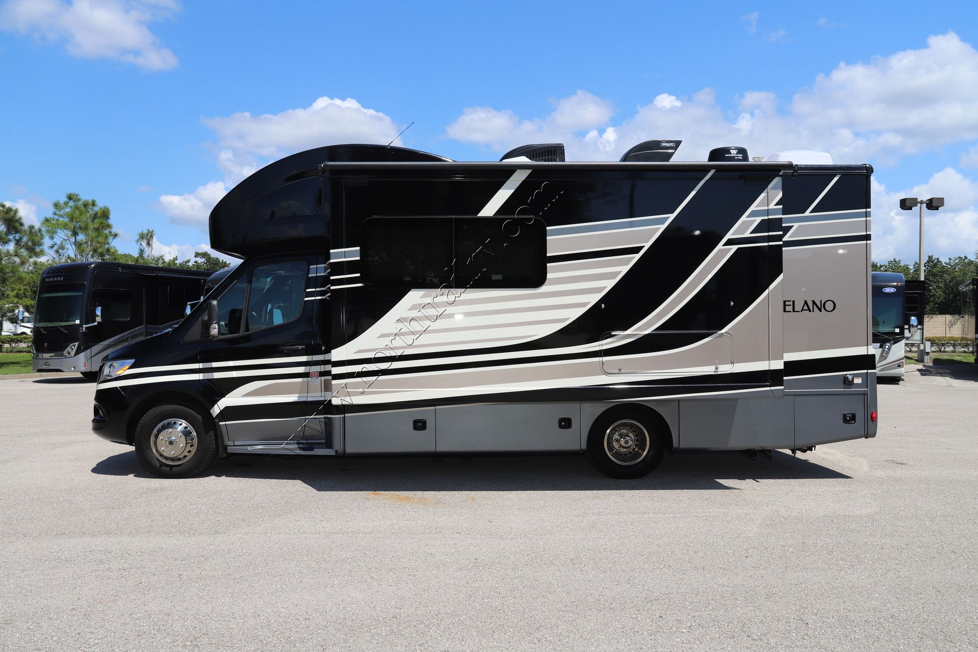 Used 2021 Thor Delano 24FB Class C  For Sale