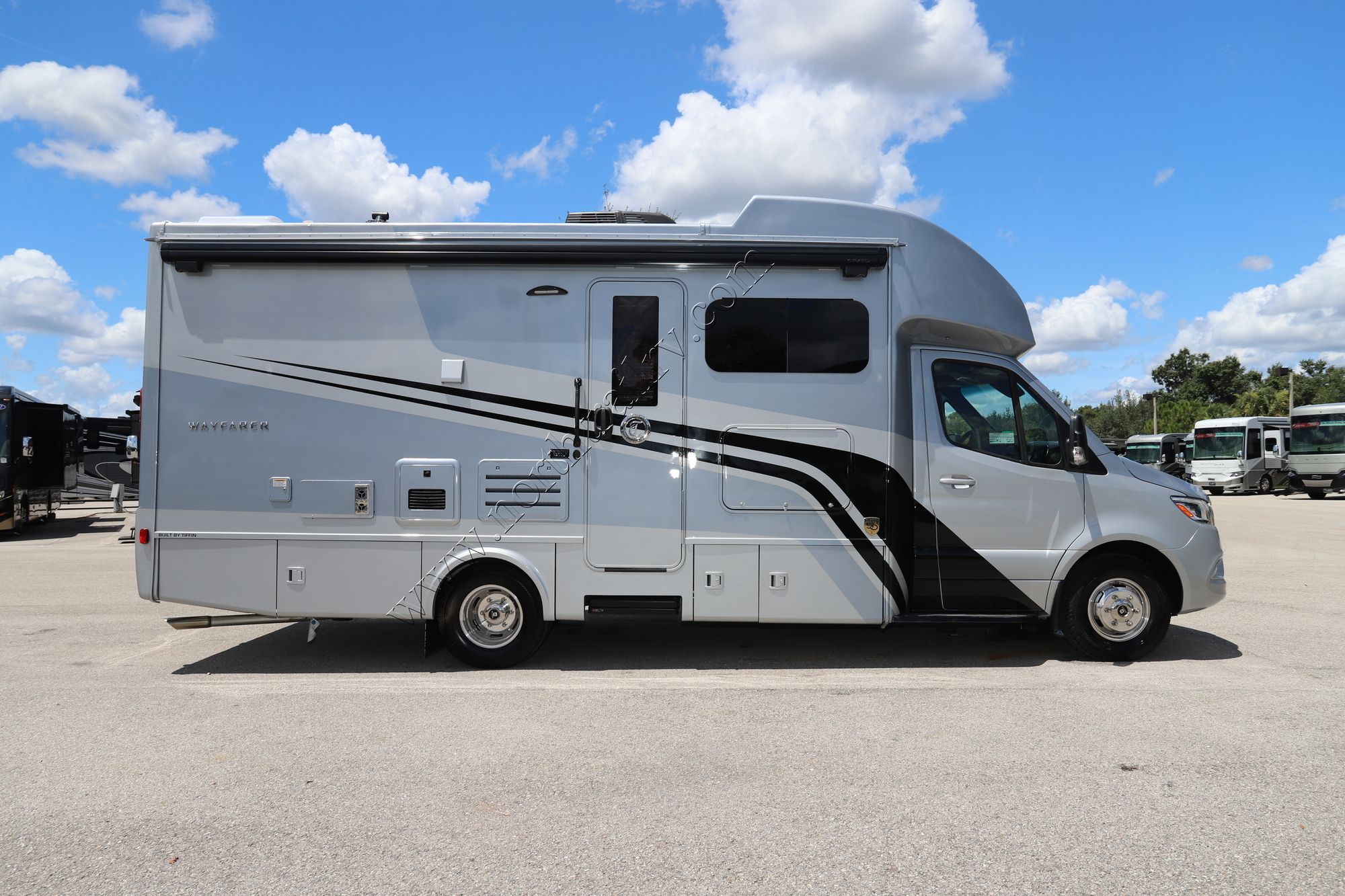 New 2023 Tiffin Motor Homes Wayfarer 25JW Class C  For Sale