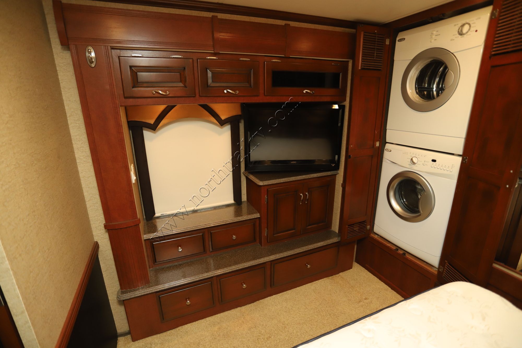 Used 2012 Newmar Ventana Le 3634 Class A  For Sale