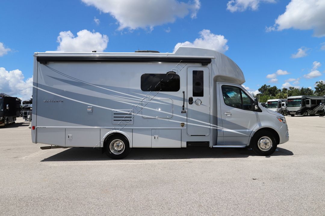 2023 Tiffin Motor Homes Wayfarer 25RW 15154