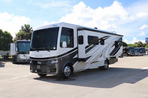 2023 Newmar Bay Star 3014