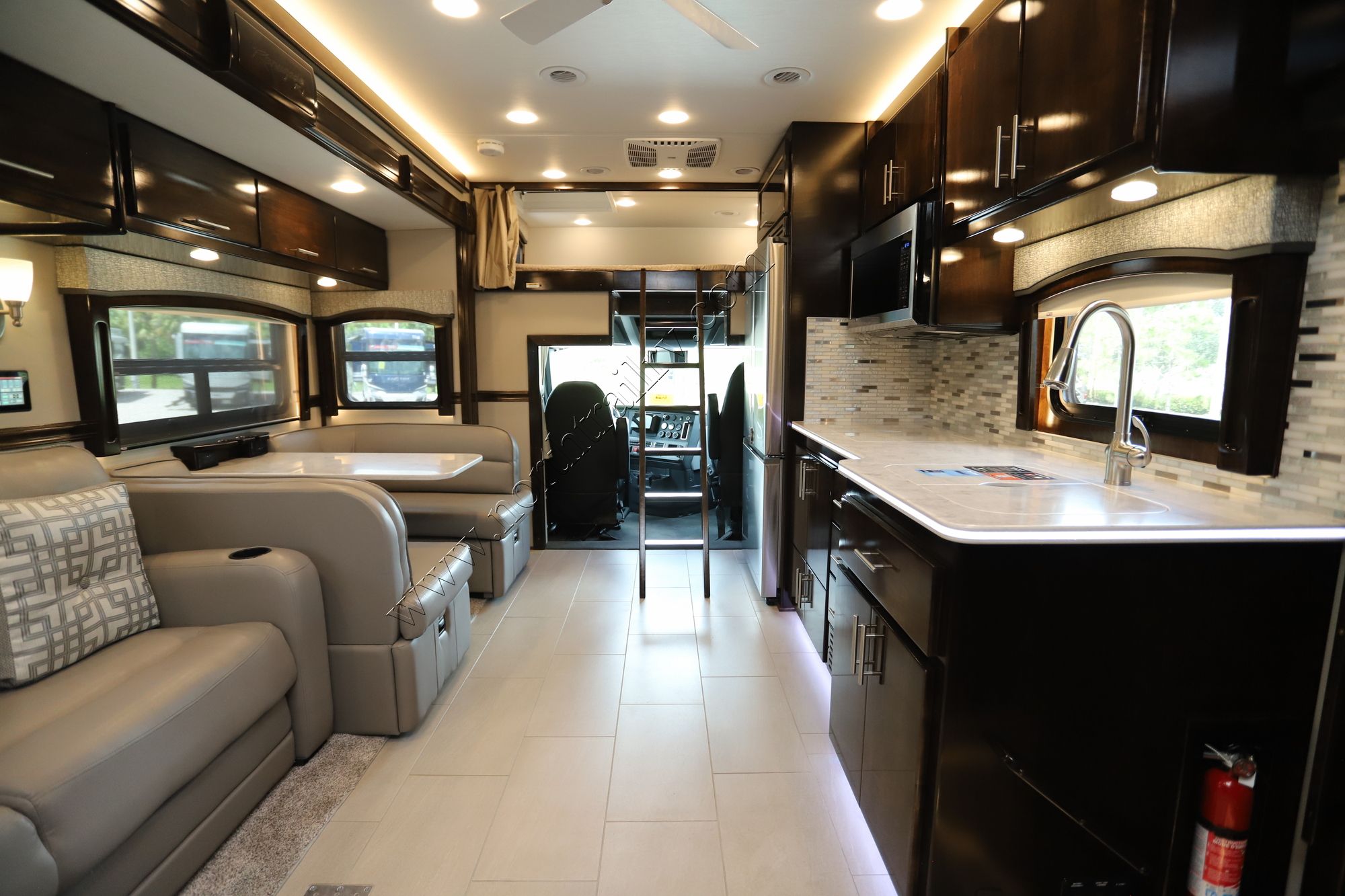 New 2023 Renegade Rv Classic 45CBF Super C  For Sale