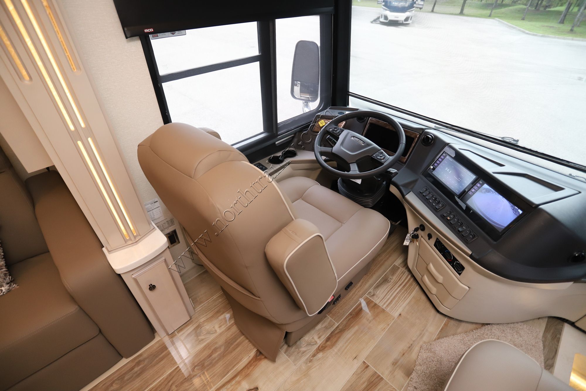 New 2022 Newmar Dutch Star 4369 Class A  For Sale