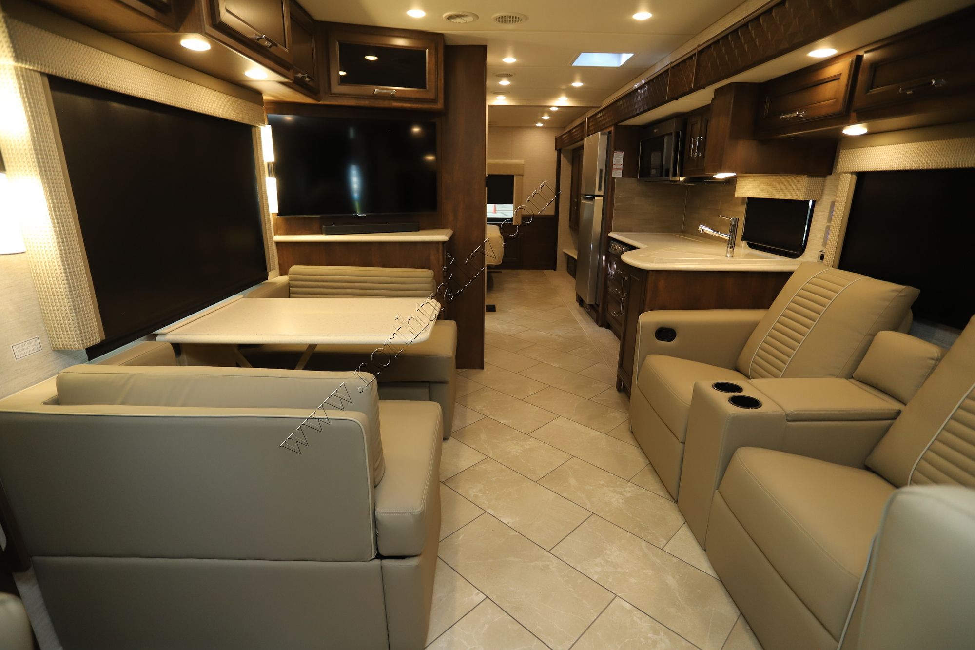 New 2023 Newmar Bay Star 3014 Class A  For Sale