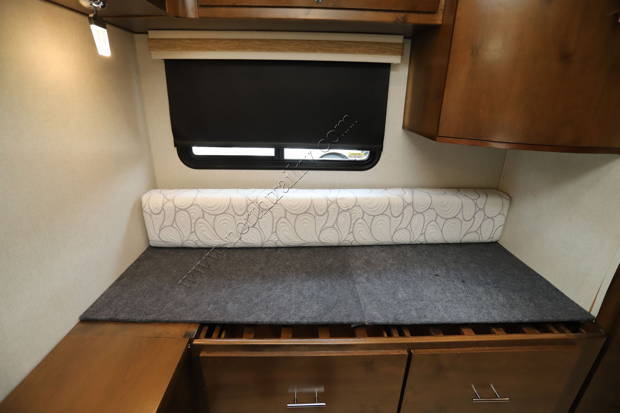 Used 2018 Tiffin Motor Homes Wayfarer 24TW Class C  For Sale