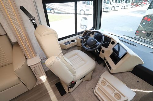 2023 Newmar Bay Star 3629