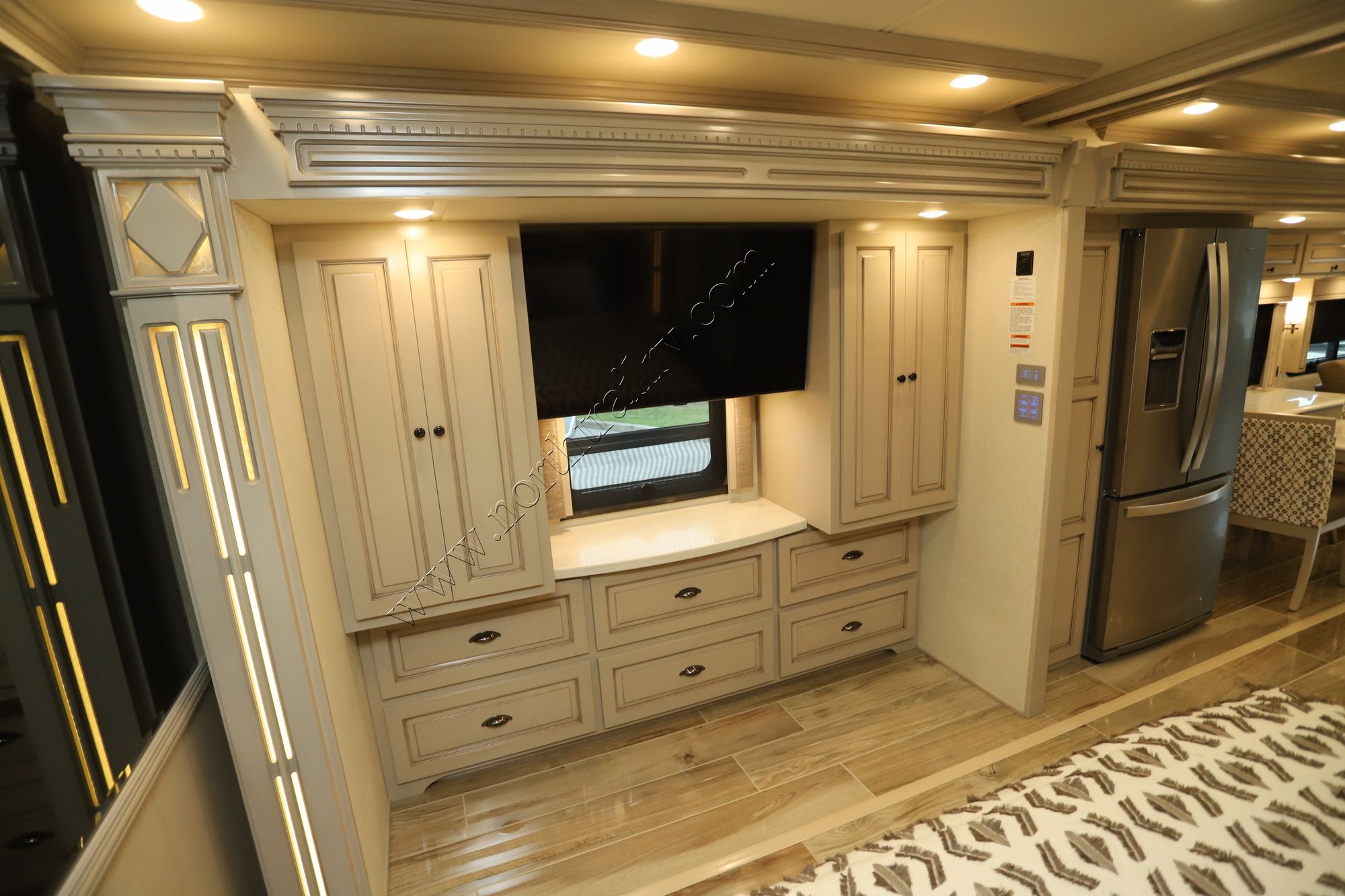 New 2022 Newmar Dutch Star 4369 Class A  For Sale