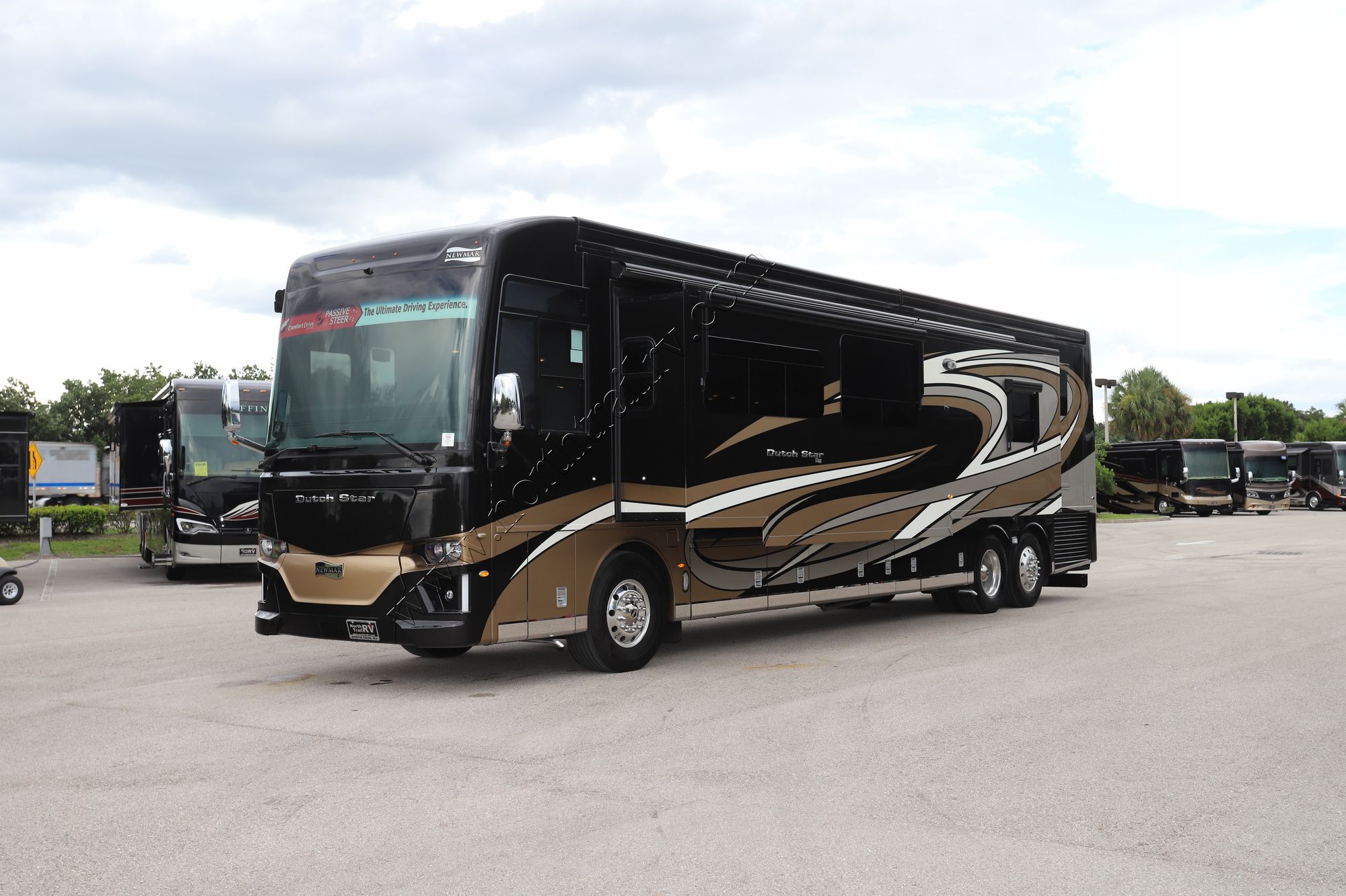 New 2022 Newmar Dutch Star 4369 Class A  For Sale