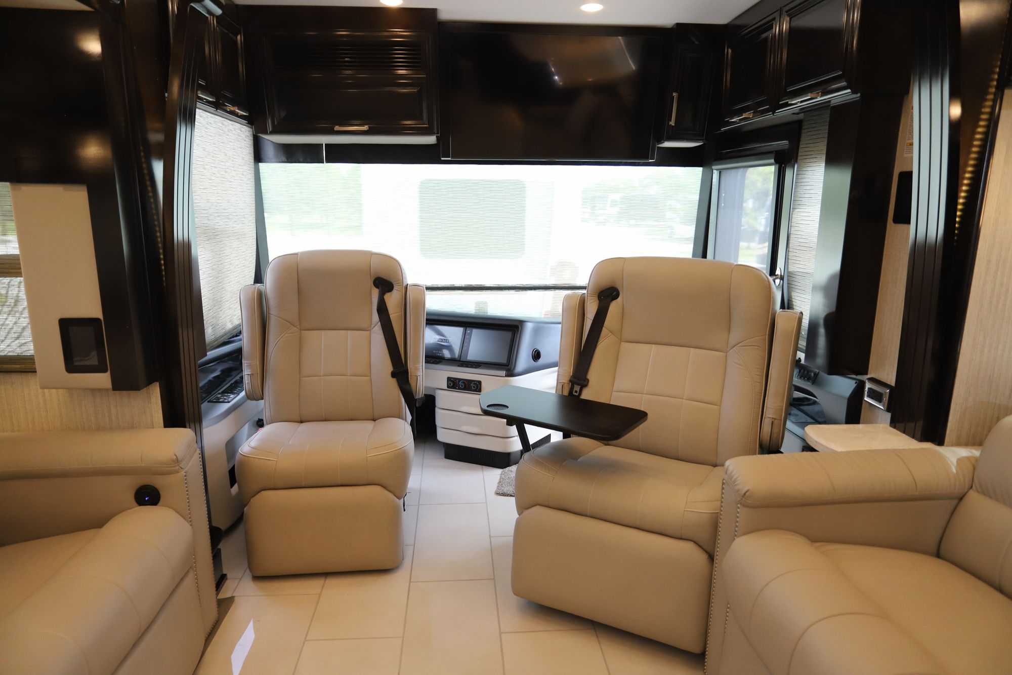 New 2023 Newmar London Aire 4551 Class A  For Sale